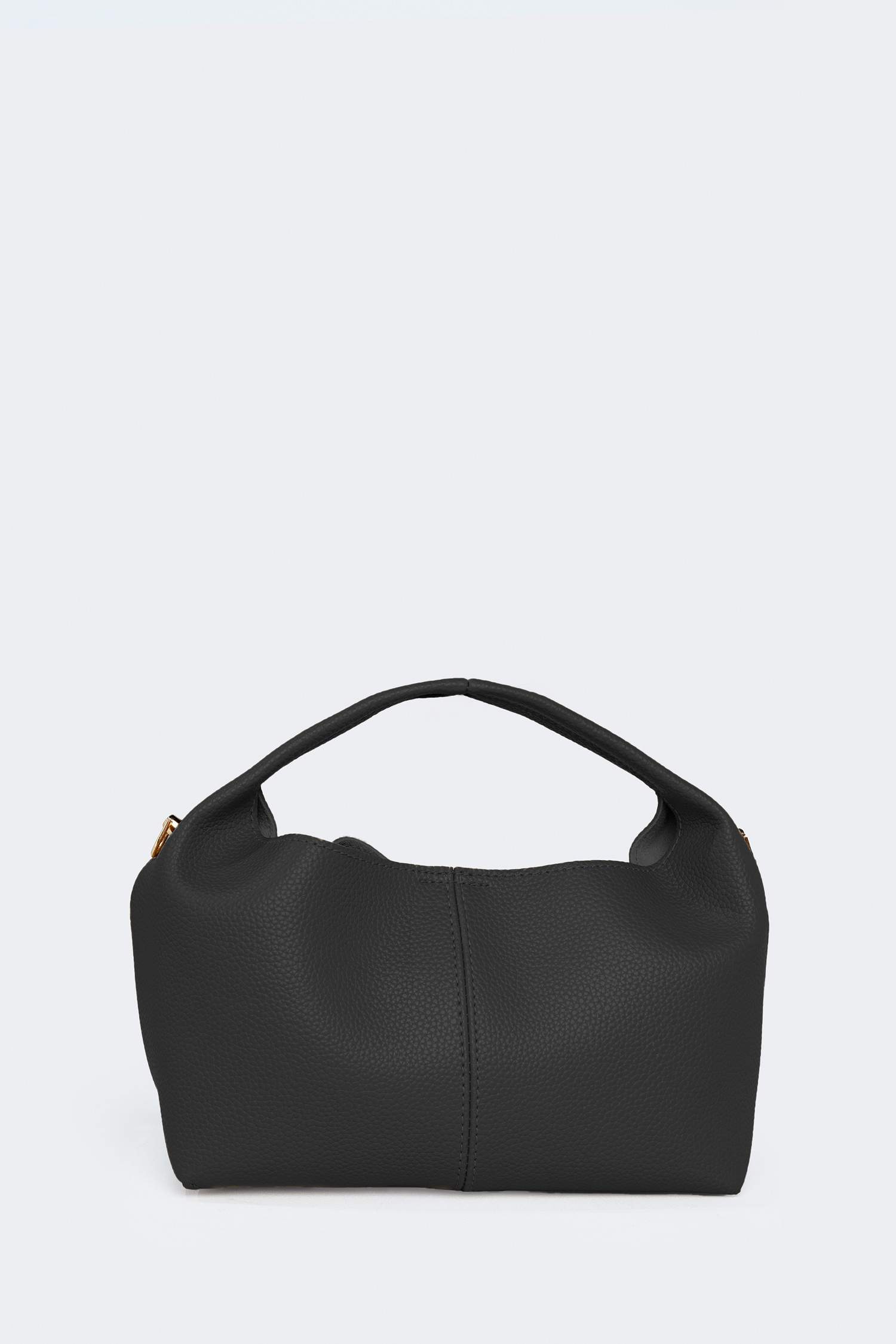 شنطة يد حريمي