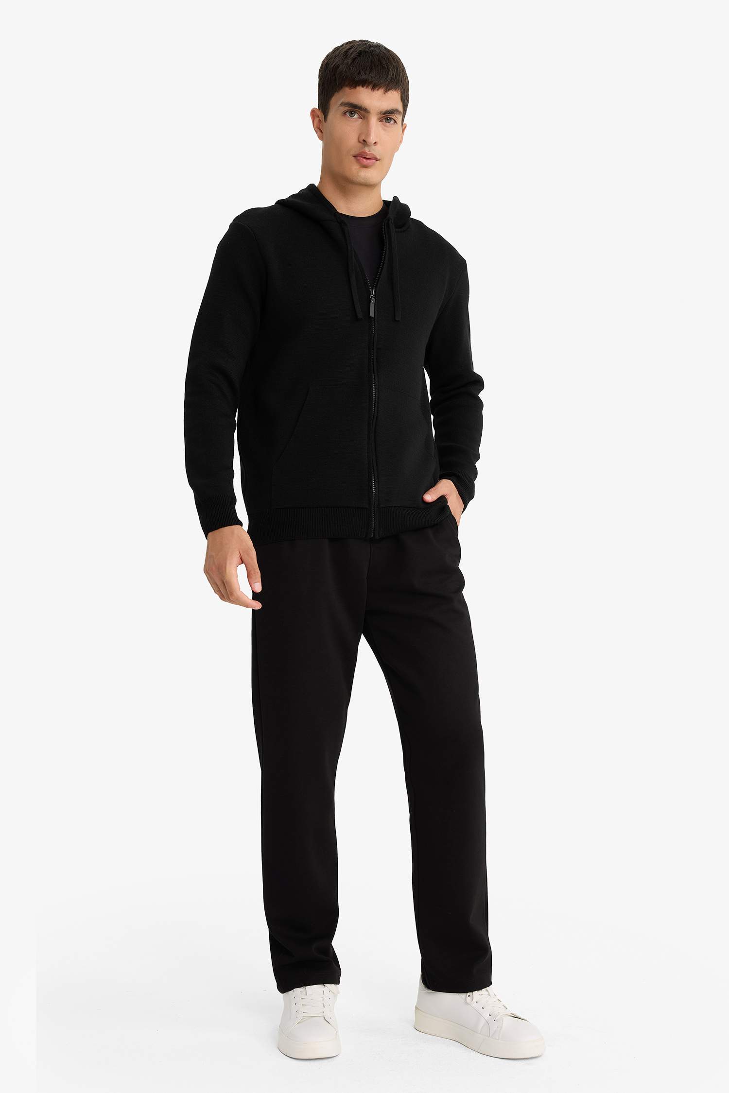 Regular Fit Beli Bağcıklı Düz Paça Eşofman Altı