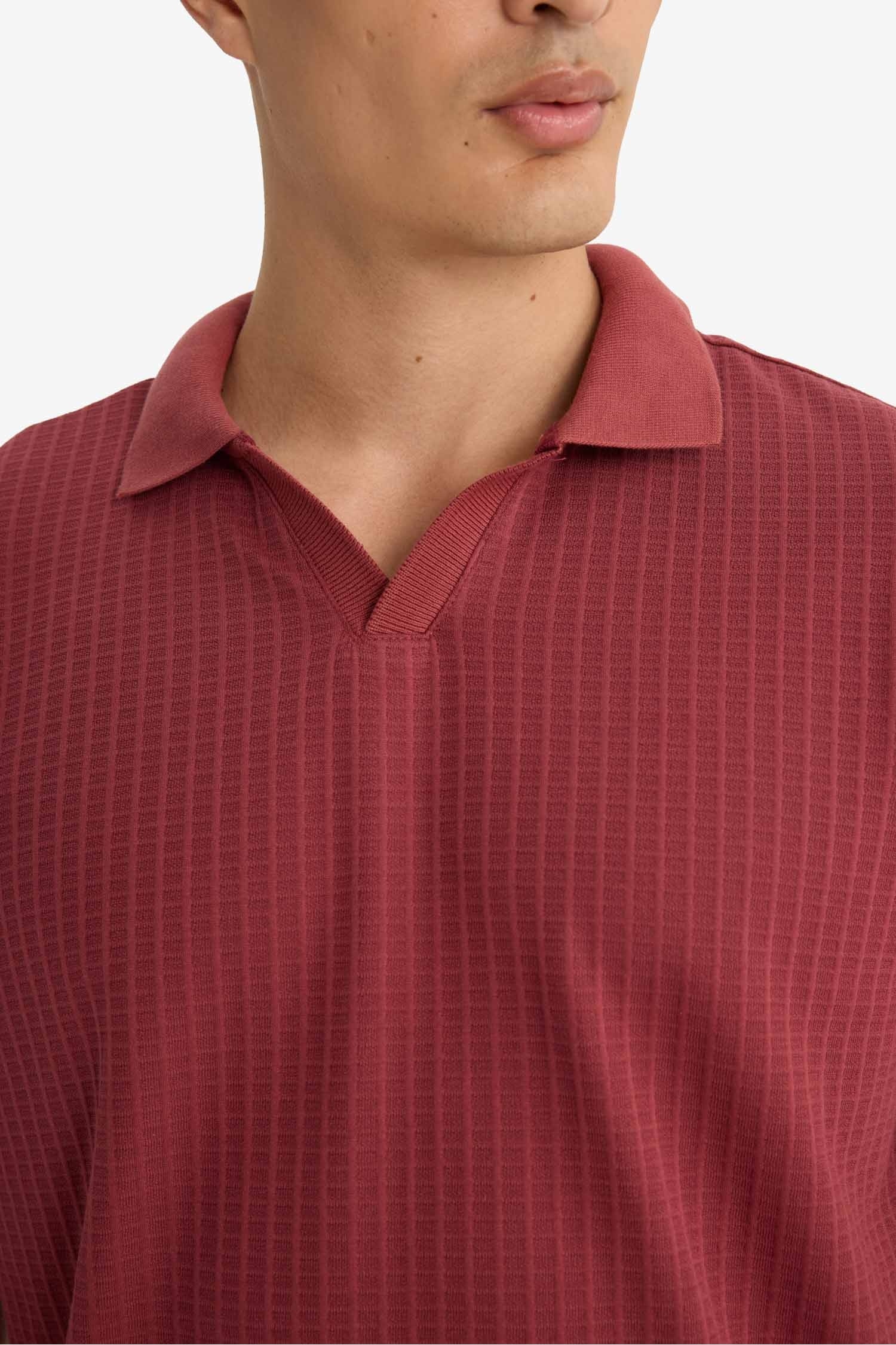 Regular Fit Polo Yaka Waffle Dokulu Kumaş Kısa Kollu Tişört