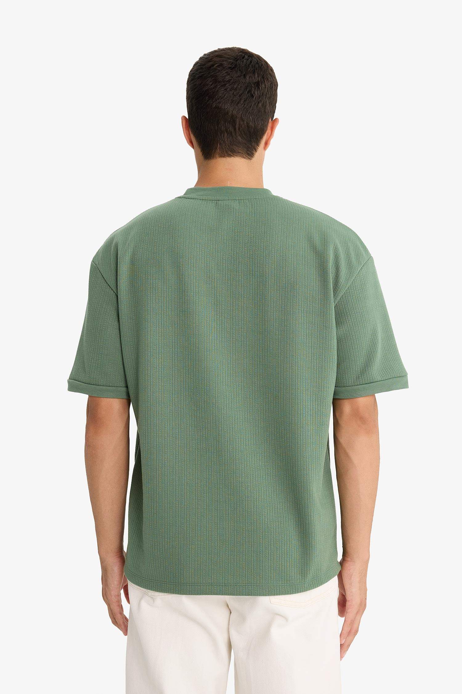 Oversize Fit Crew Neck Short Sleeve T-Shirt