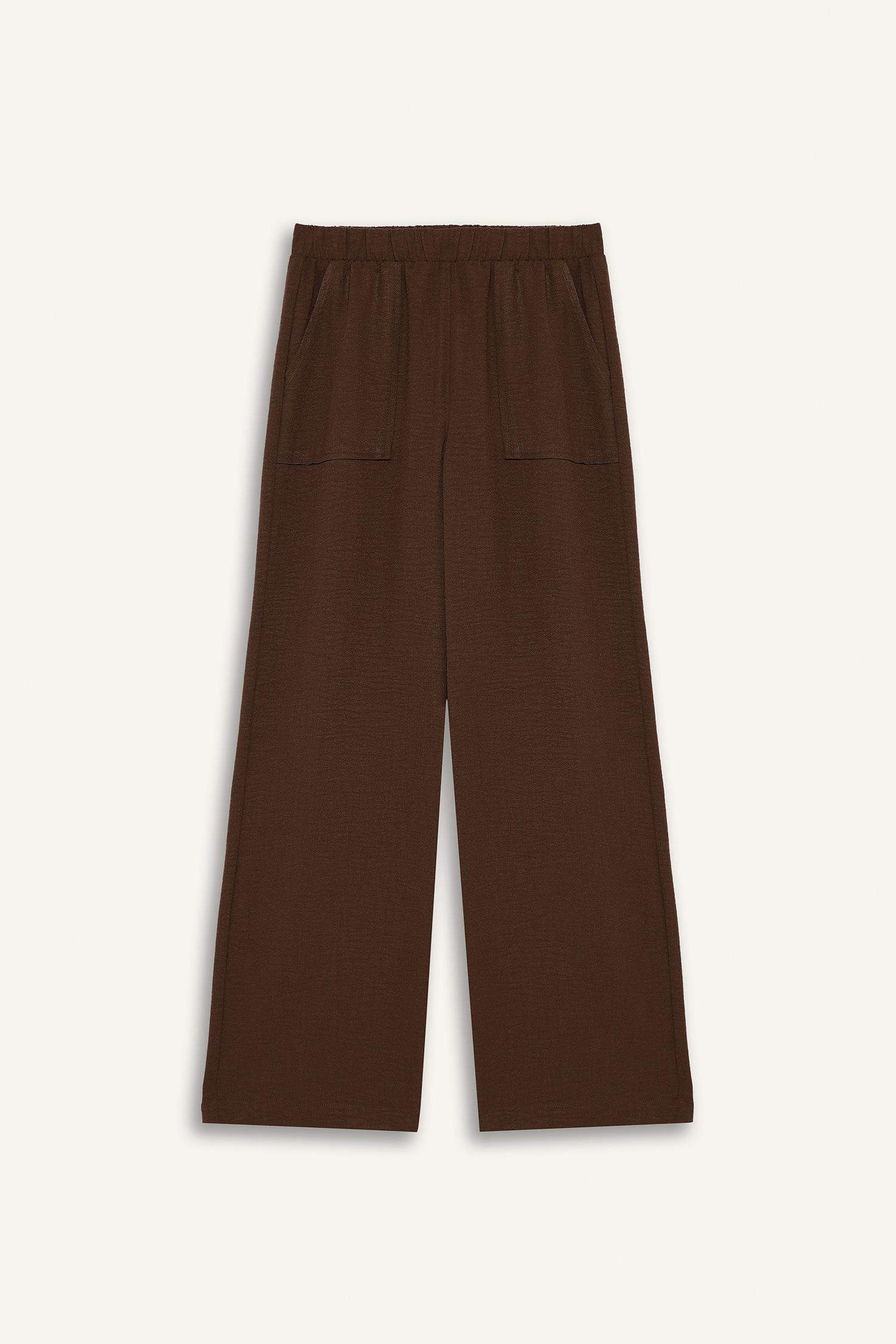 سروال برجل واسع