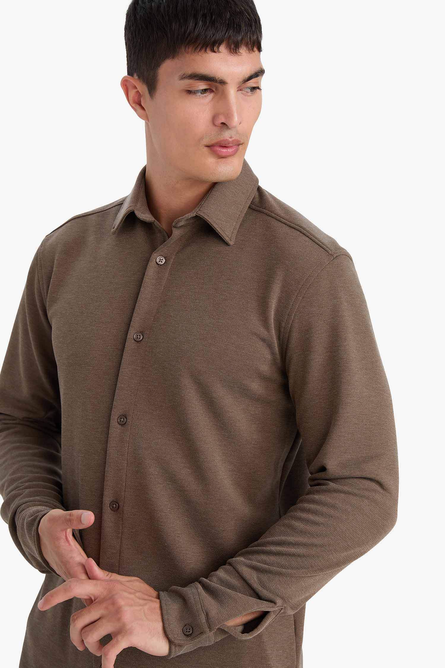 قميص بولو بيكيه ردن طويل مودرن فيت