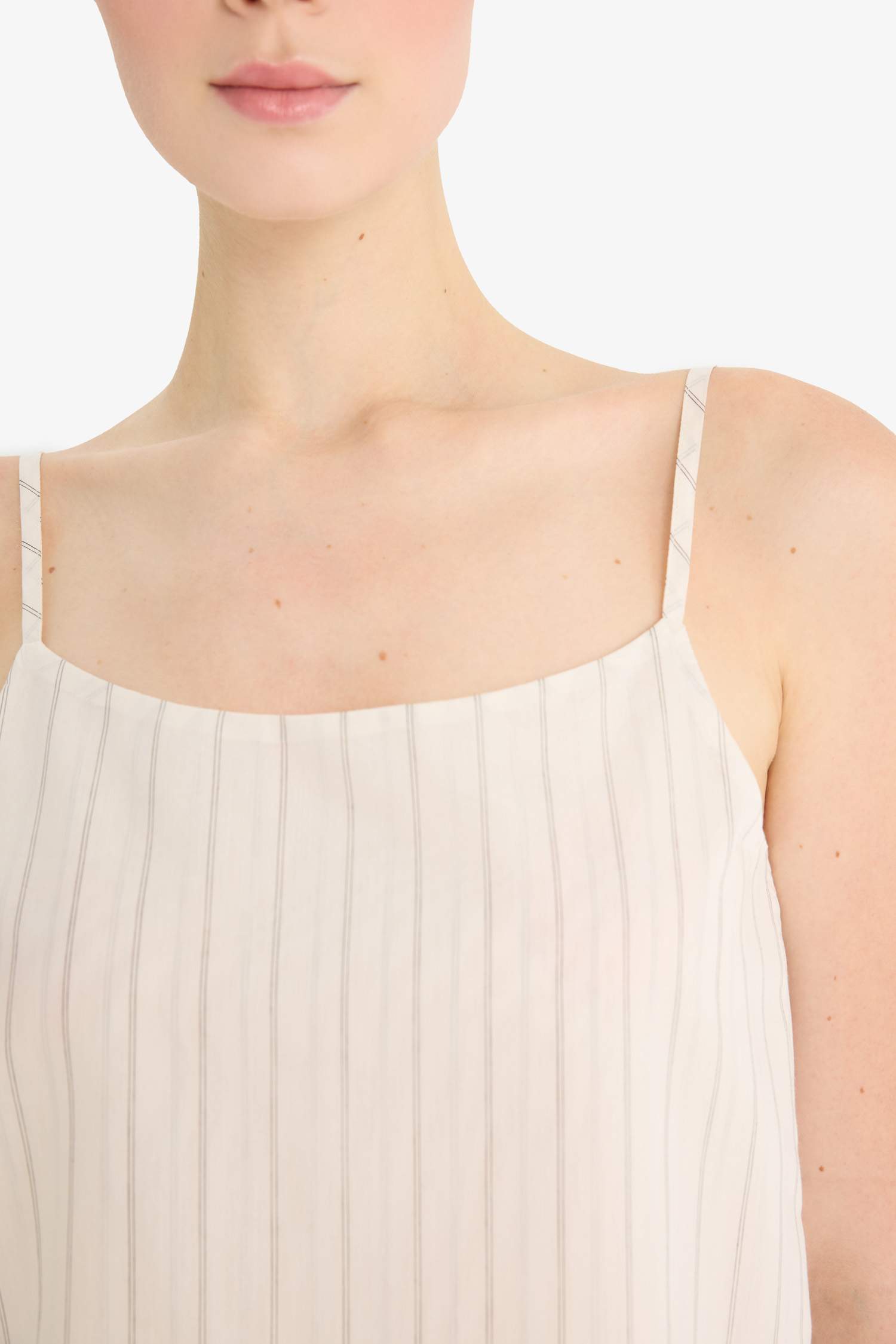 Regular Fit Crew Neck Striped Sleeveless Blouse