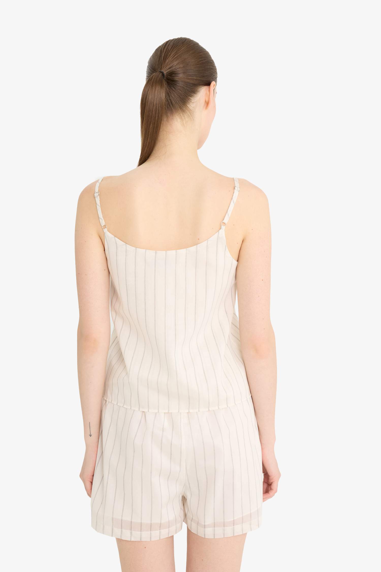 Regular Fit Crew Neck Striped Sleeveless Blouse