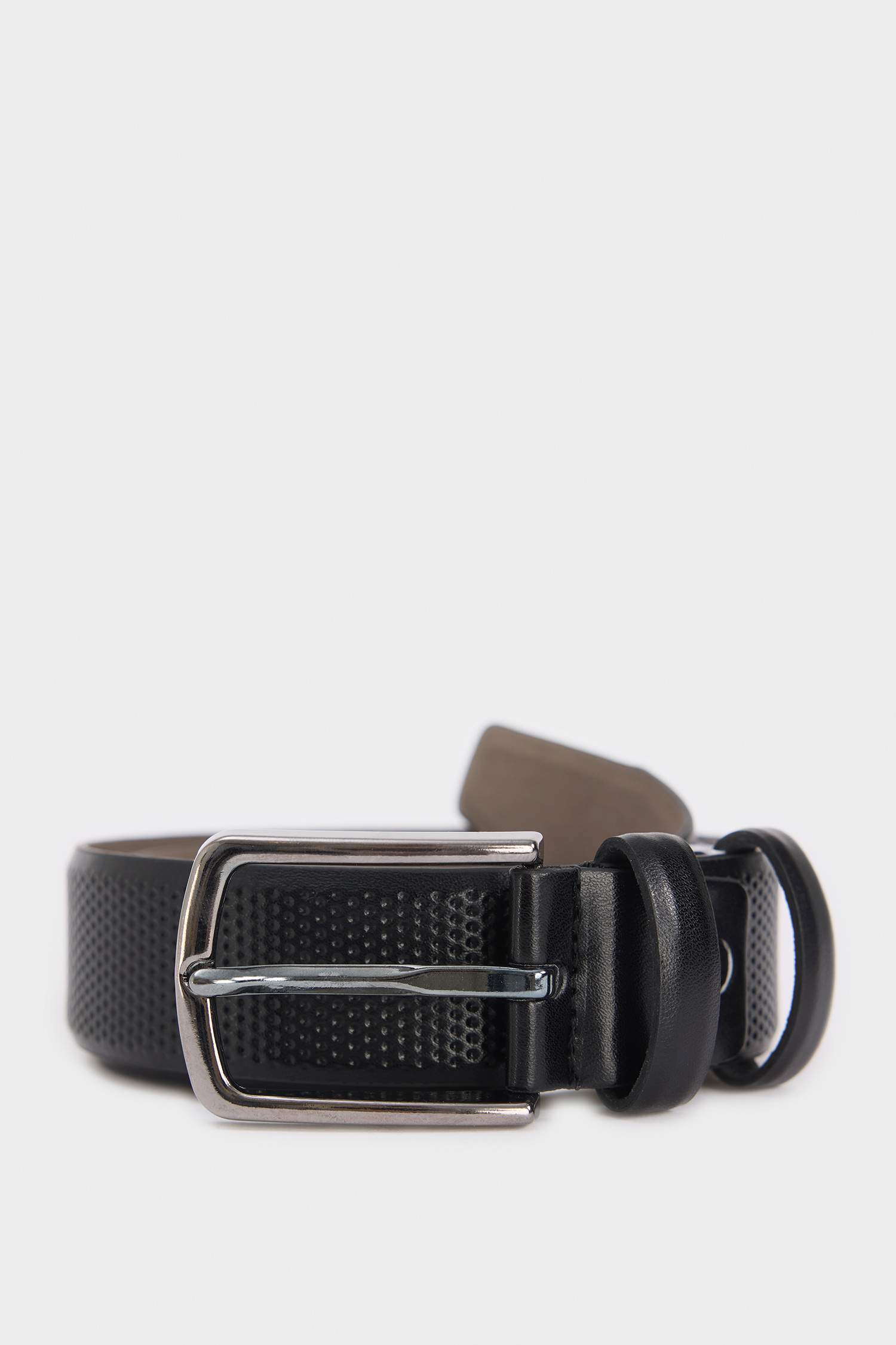 حزام جلد صناعي بمشبك مستطيل