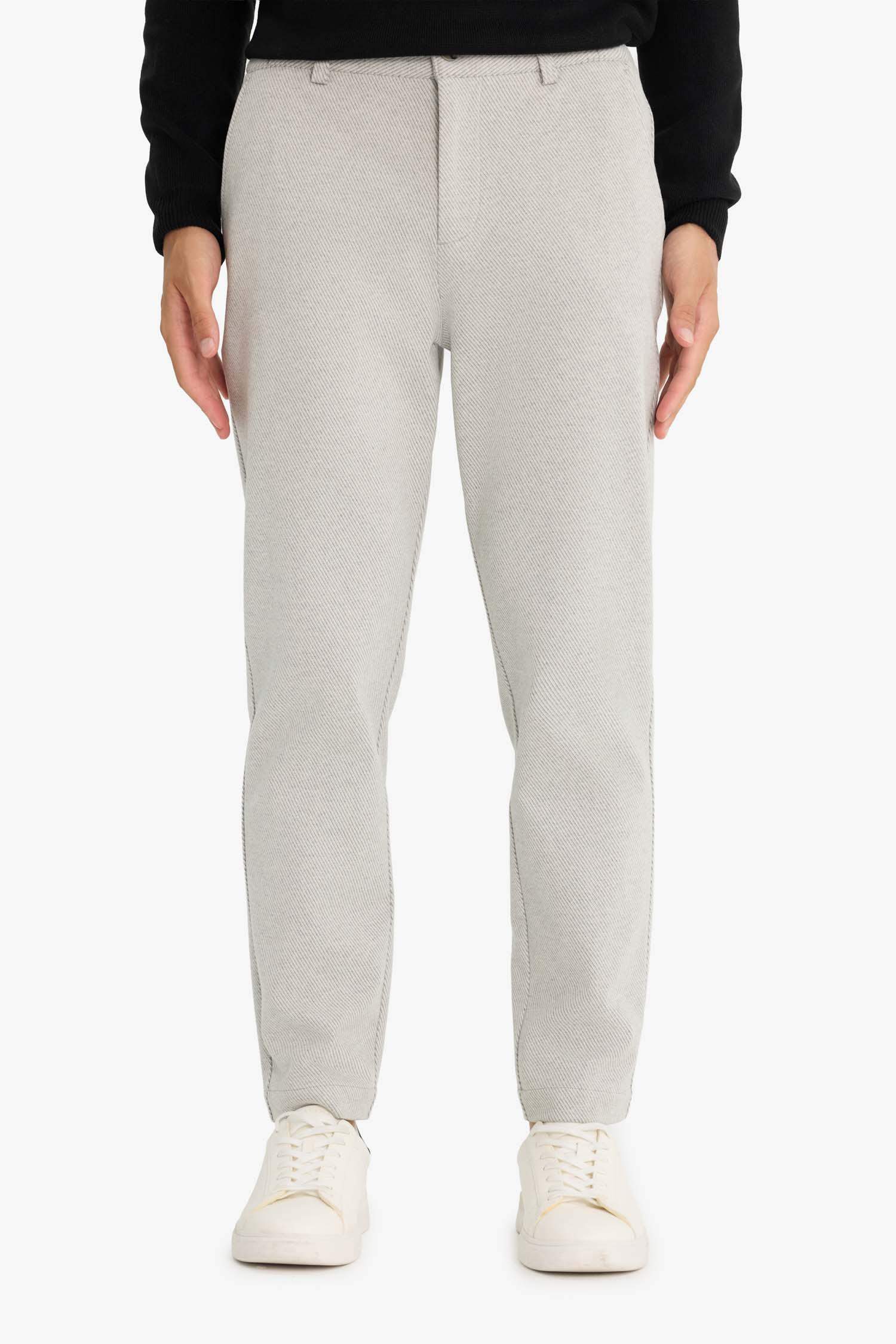 سروال محبوك جوجر فيت برجل عادي