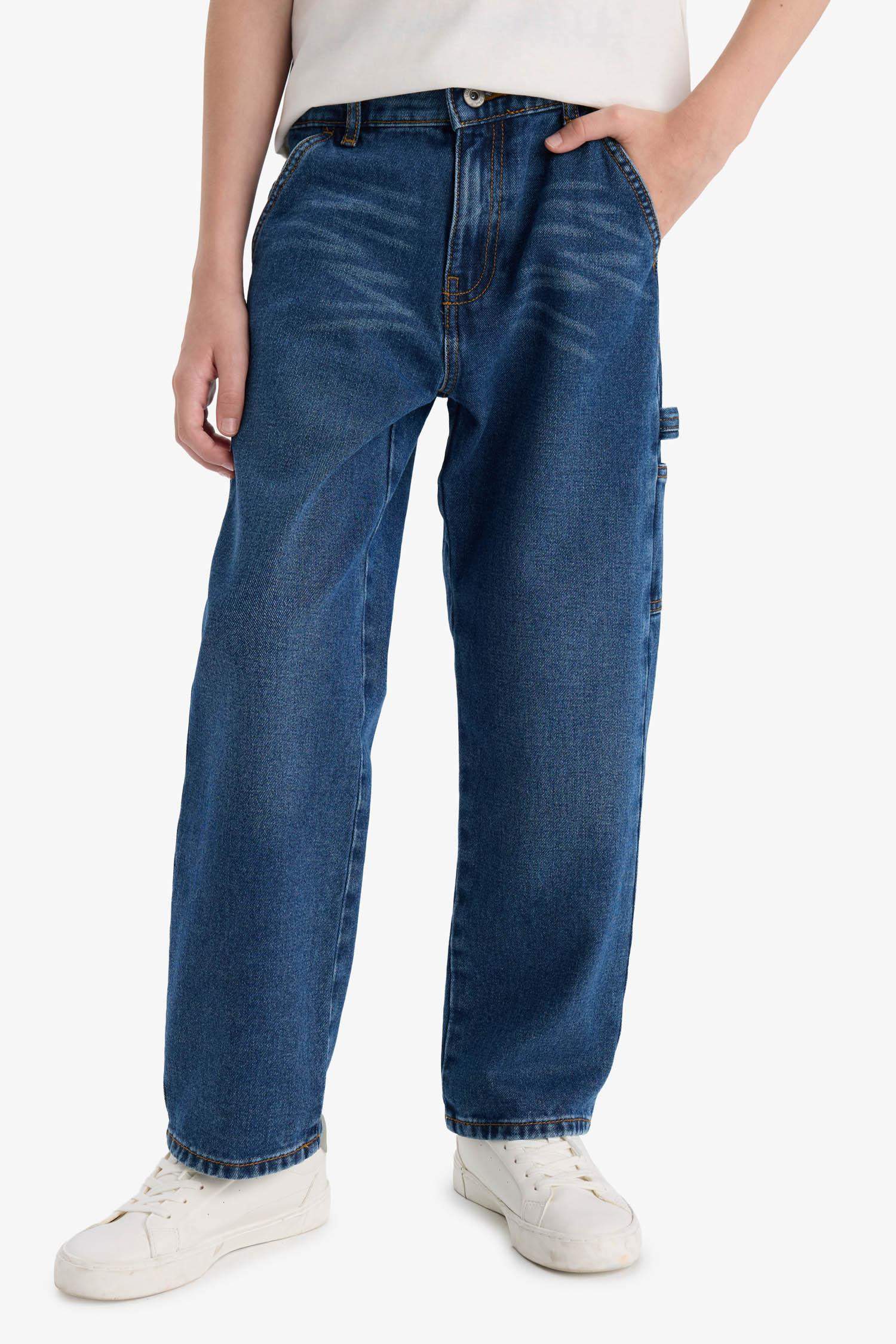 Boy Wide Leg Straight Leg Jeans