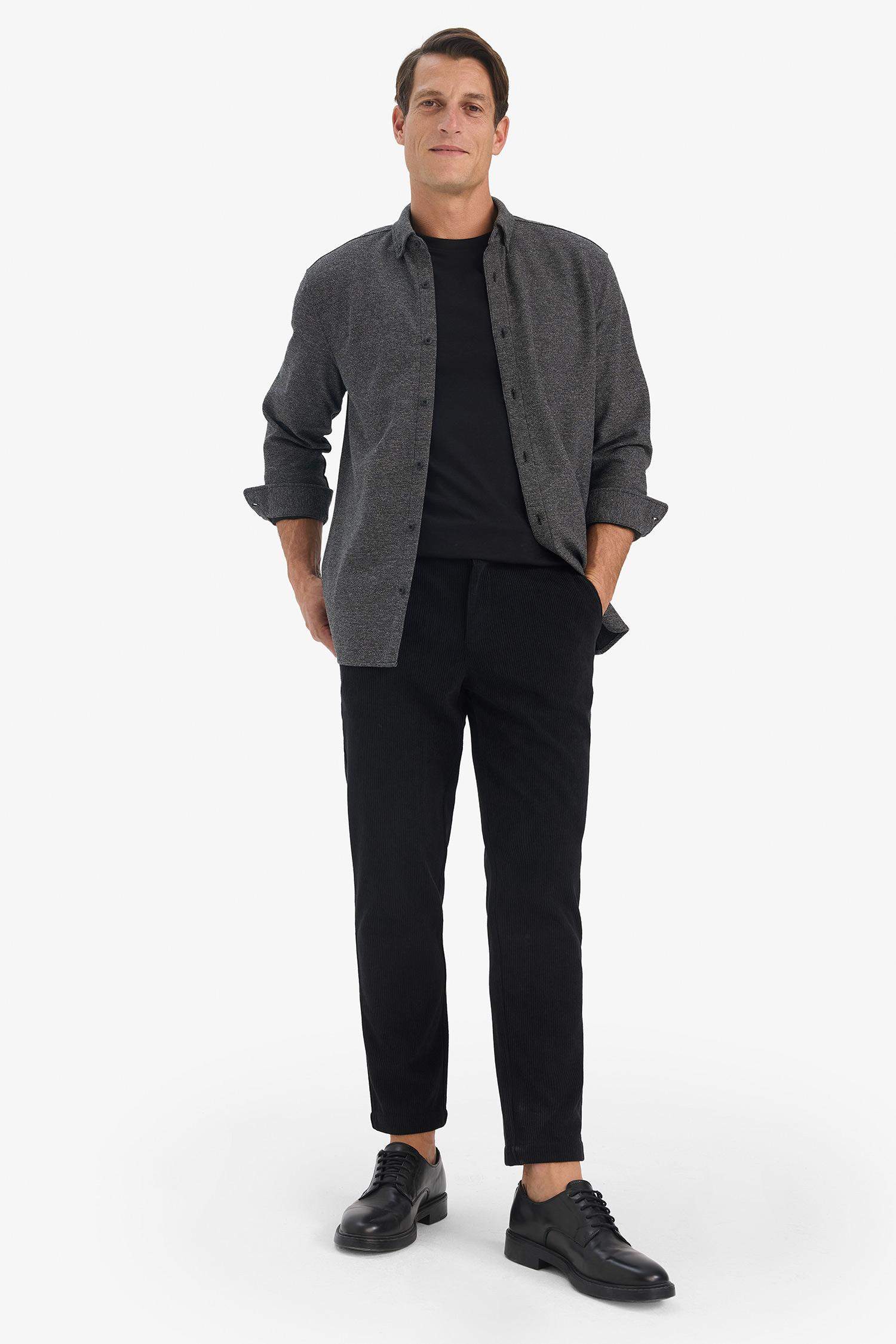 بنطلون مخمل مضلع بقصة مستقيمة