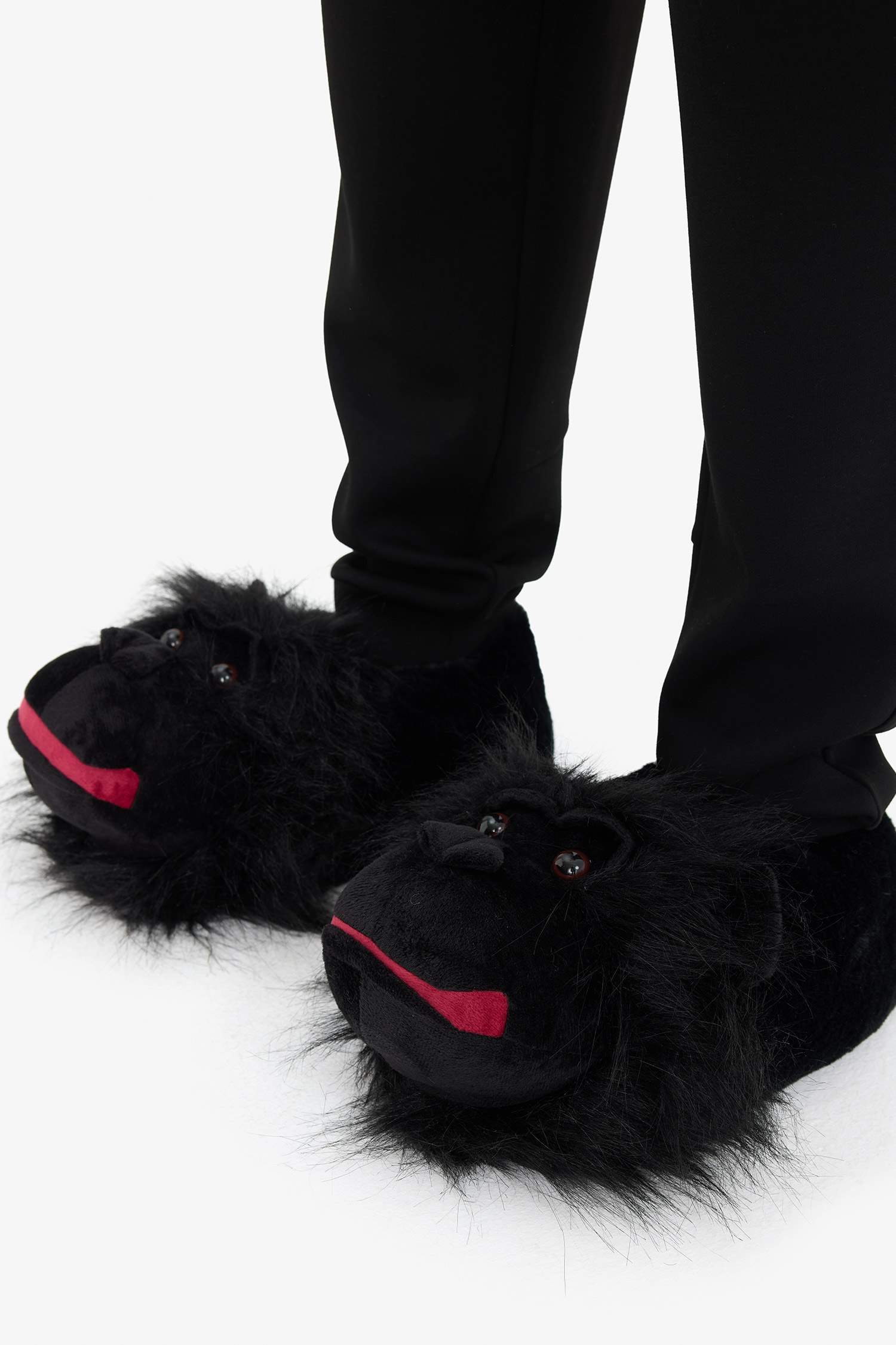 بنتوف رجالي بكعب مسطح بشريط مفرد