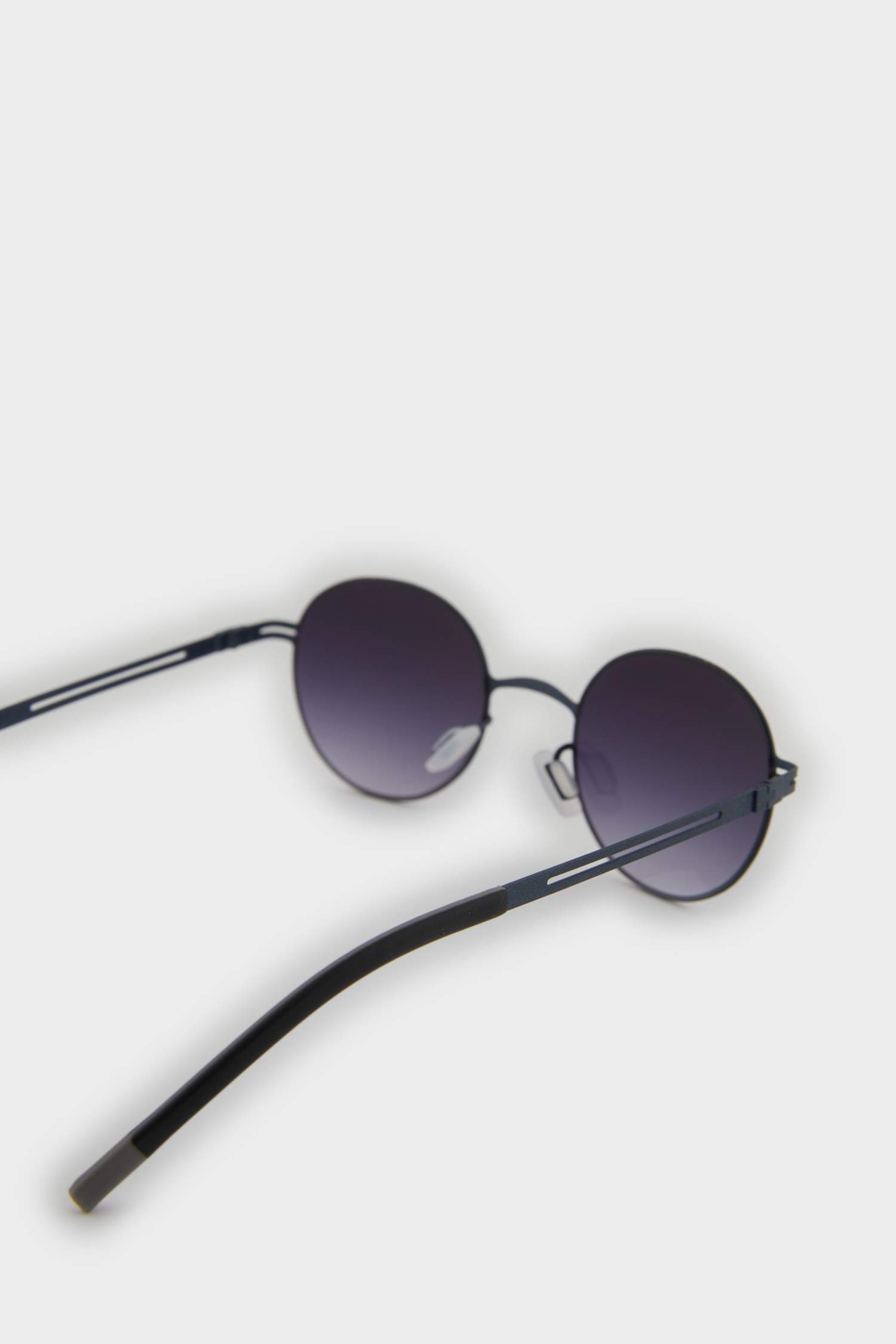 Erkek Yuvarlak Füme Metal Çerçeve Füme Cam UV Güneş Gözlüğü