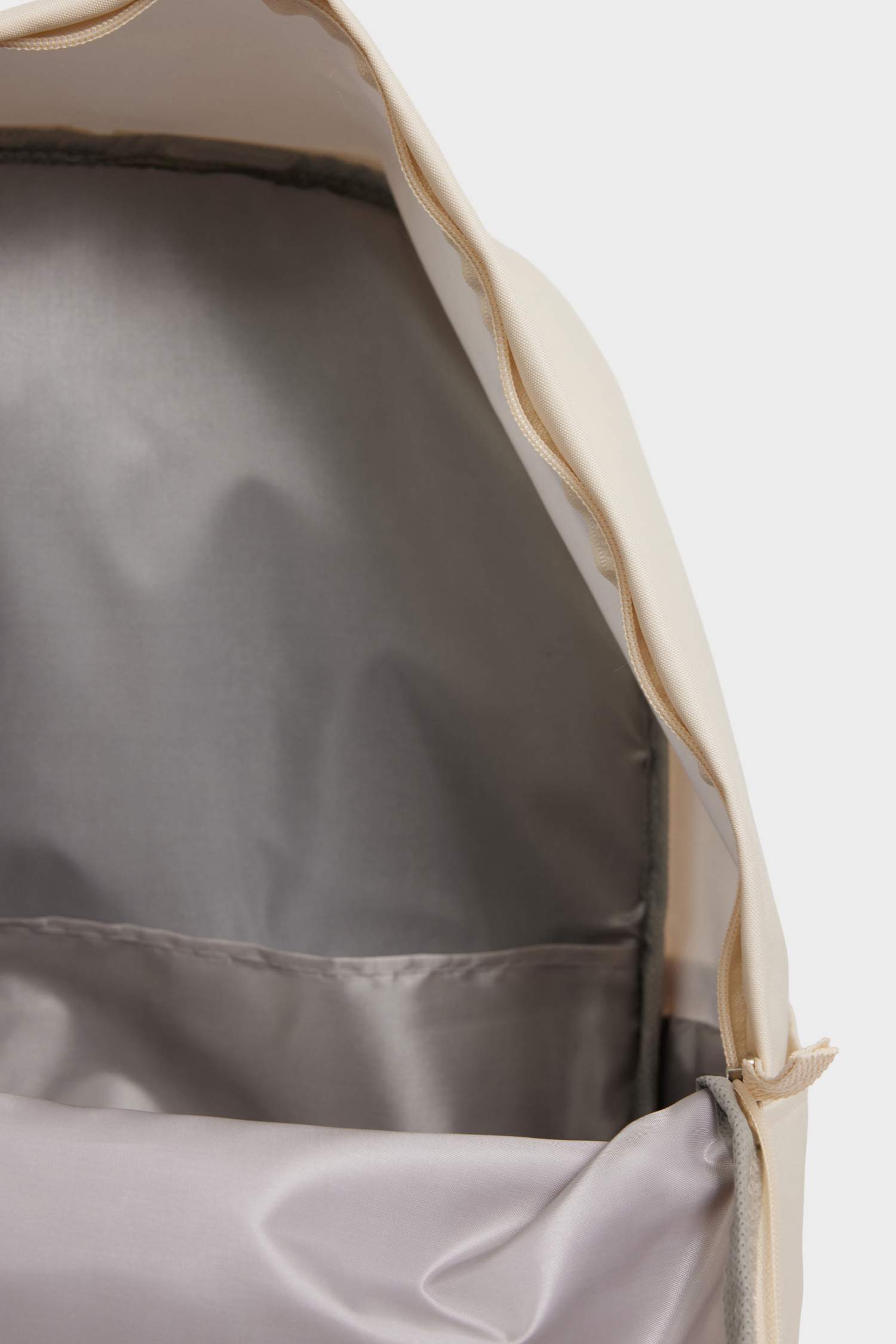 Kadın Sırt Çantası