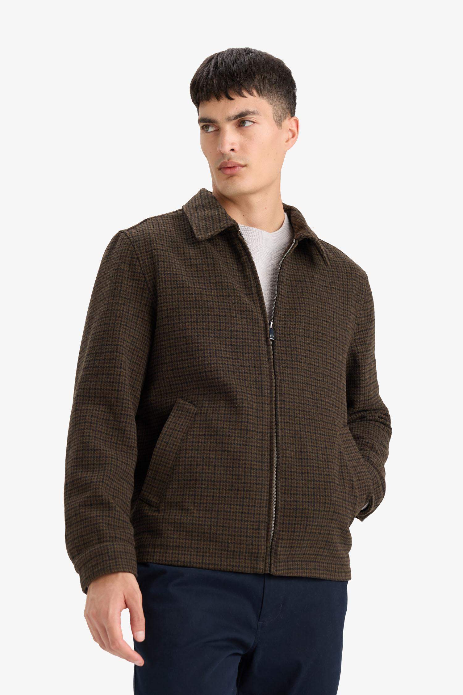 Slim Fit Polo Collar Zippered Lined Jacket