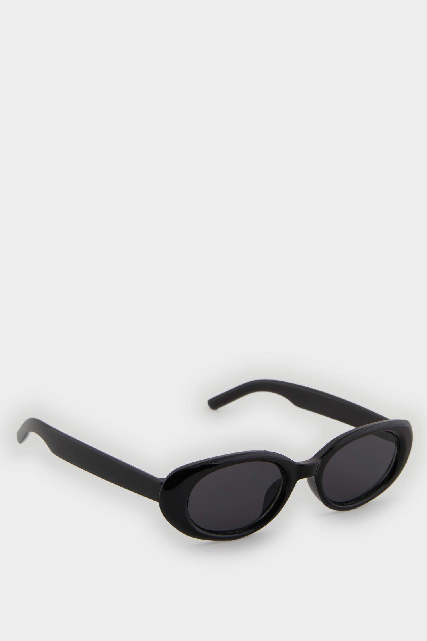 Kadın Yuvarlak Siyah Plastik  Çerçeve Siyah Cam UV Güneş Gözlüğü