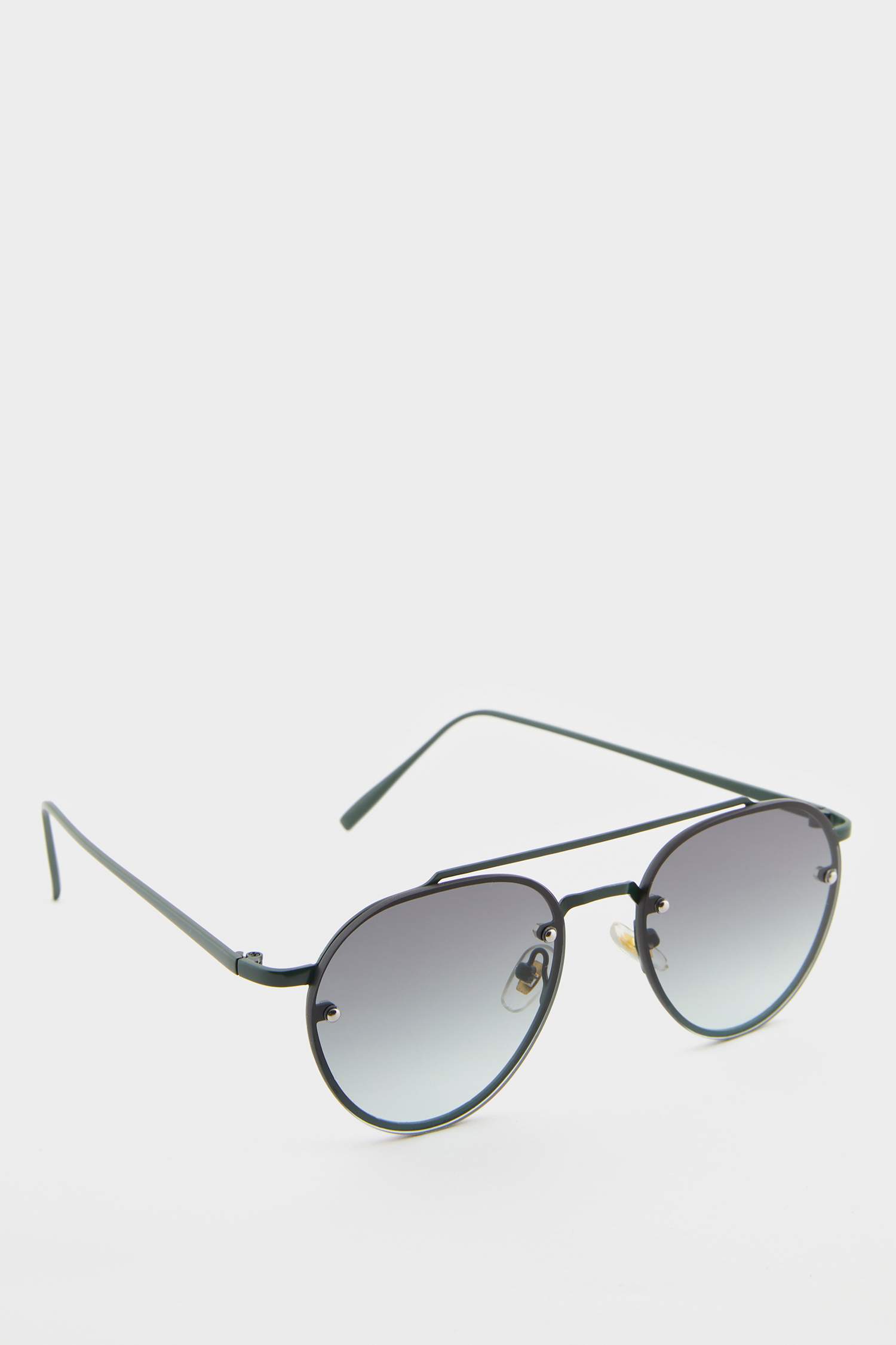 Kadın Siyah Metal Çerçeve Füme Cam Pilot UV Güneş Gözlüğü