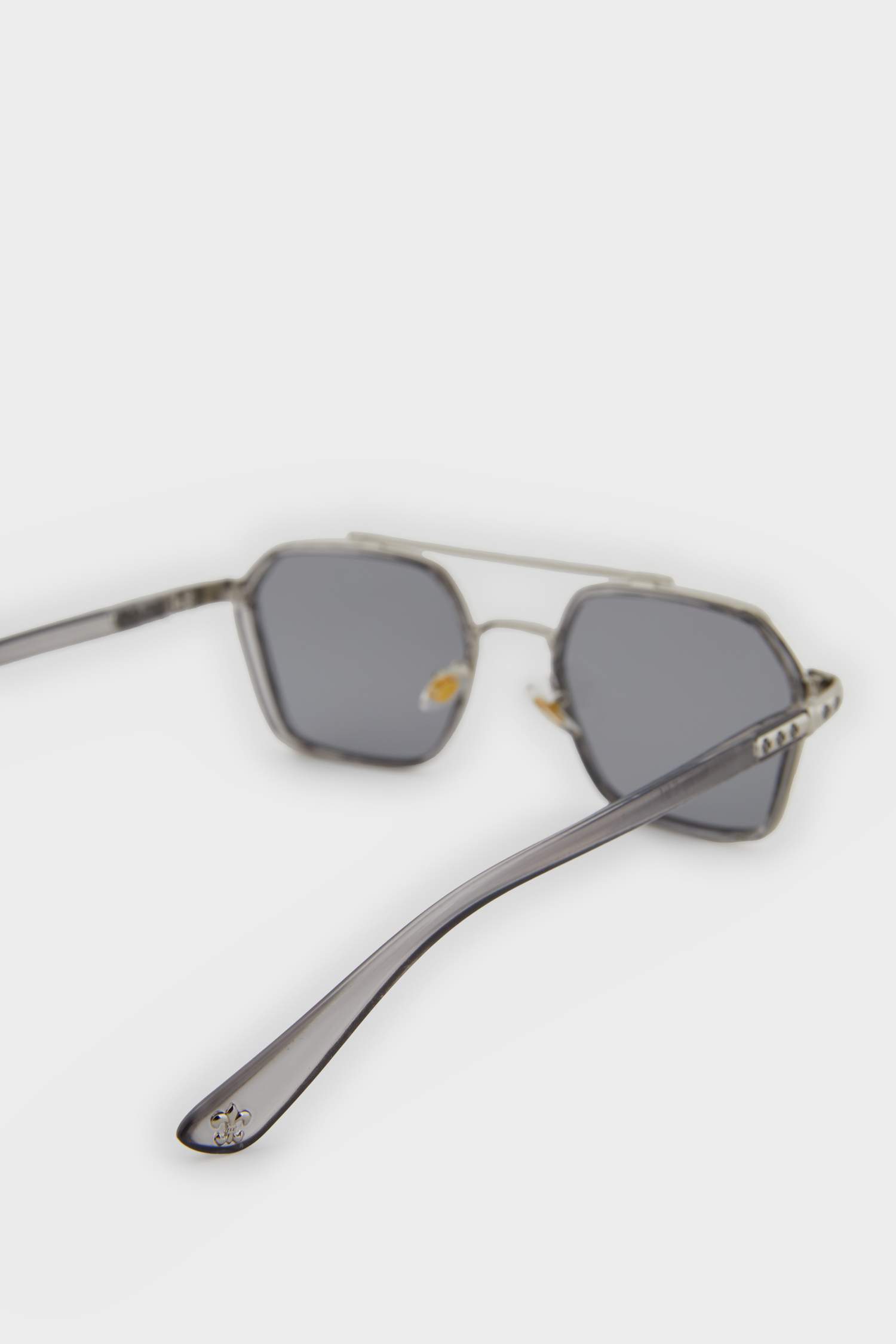 Kadın Füme Metal Çerçeve Füme Cam Pilot UV Güneş Gözlüğü