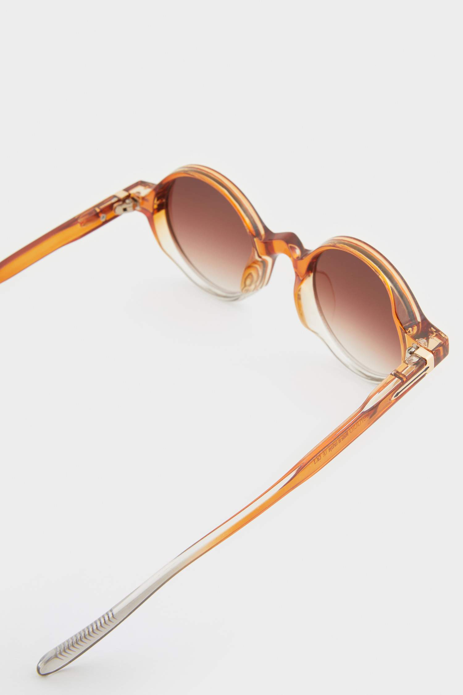 Kadın Yuvarlak Turuncu Plastik Çerçeve Kahve Cam UV Güneş Gözlüğü