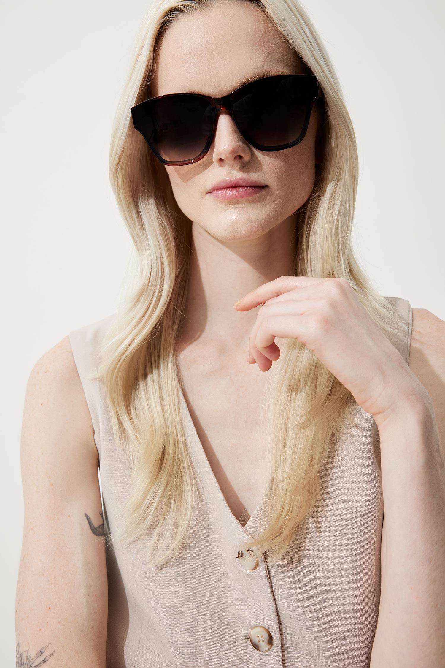 Kadın Oval Leopar Plastik Çerçeve Kahve Cam UV Güneş Gözlüğü