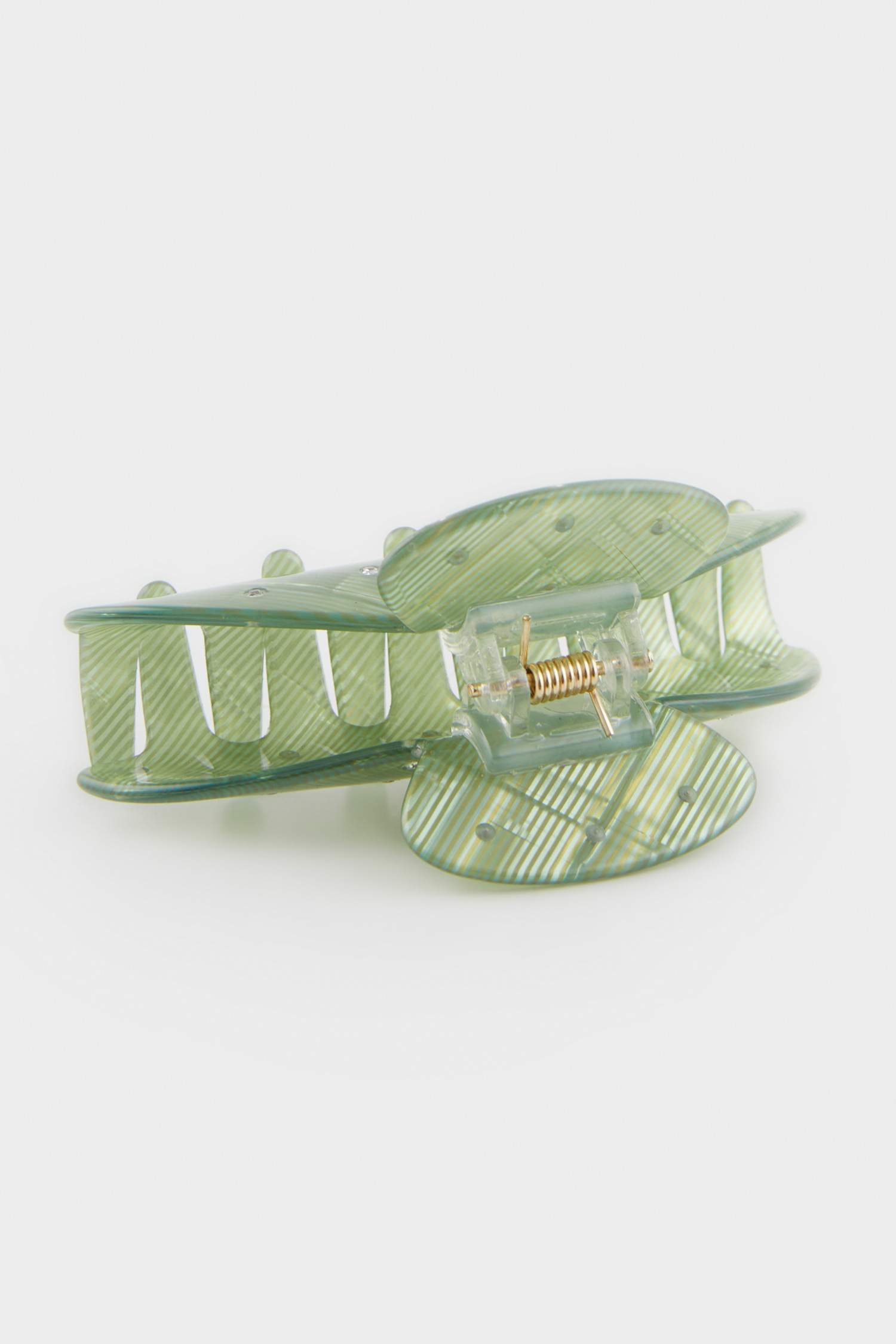 Woman Green Latch Hair Clips