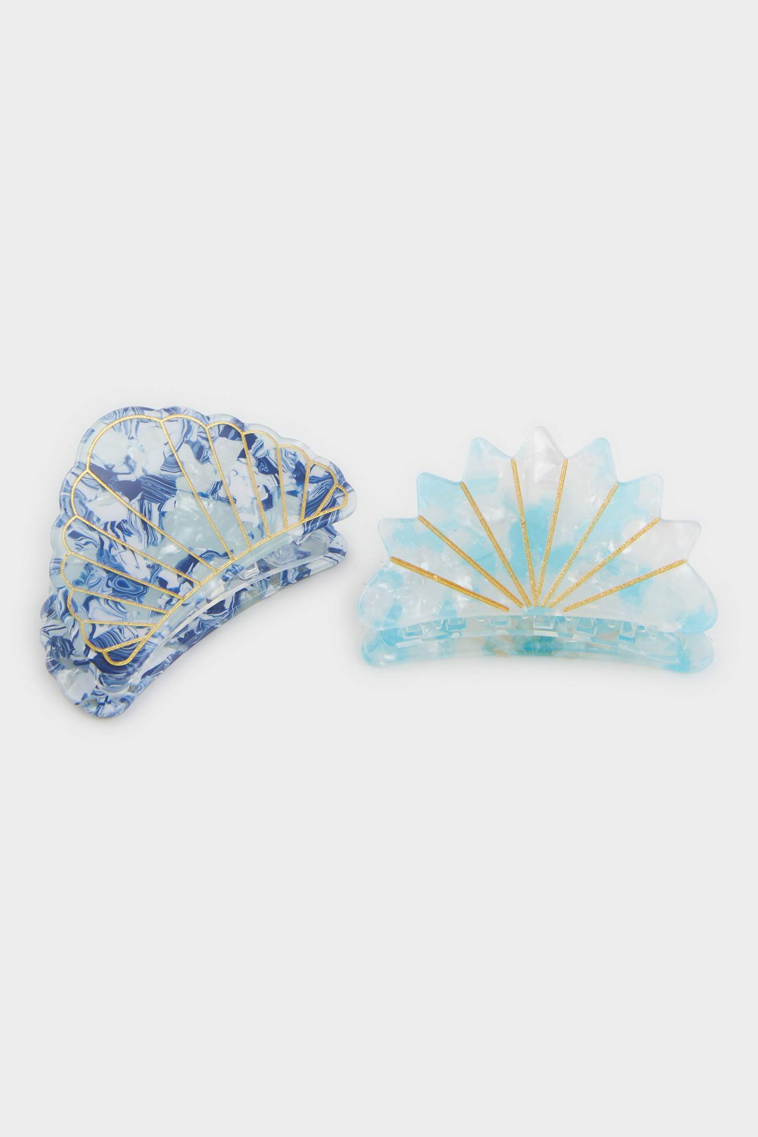 Woman Seashell Patterned 2 Piece Latch Hair Clips