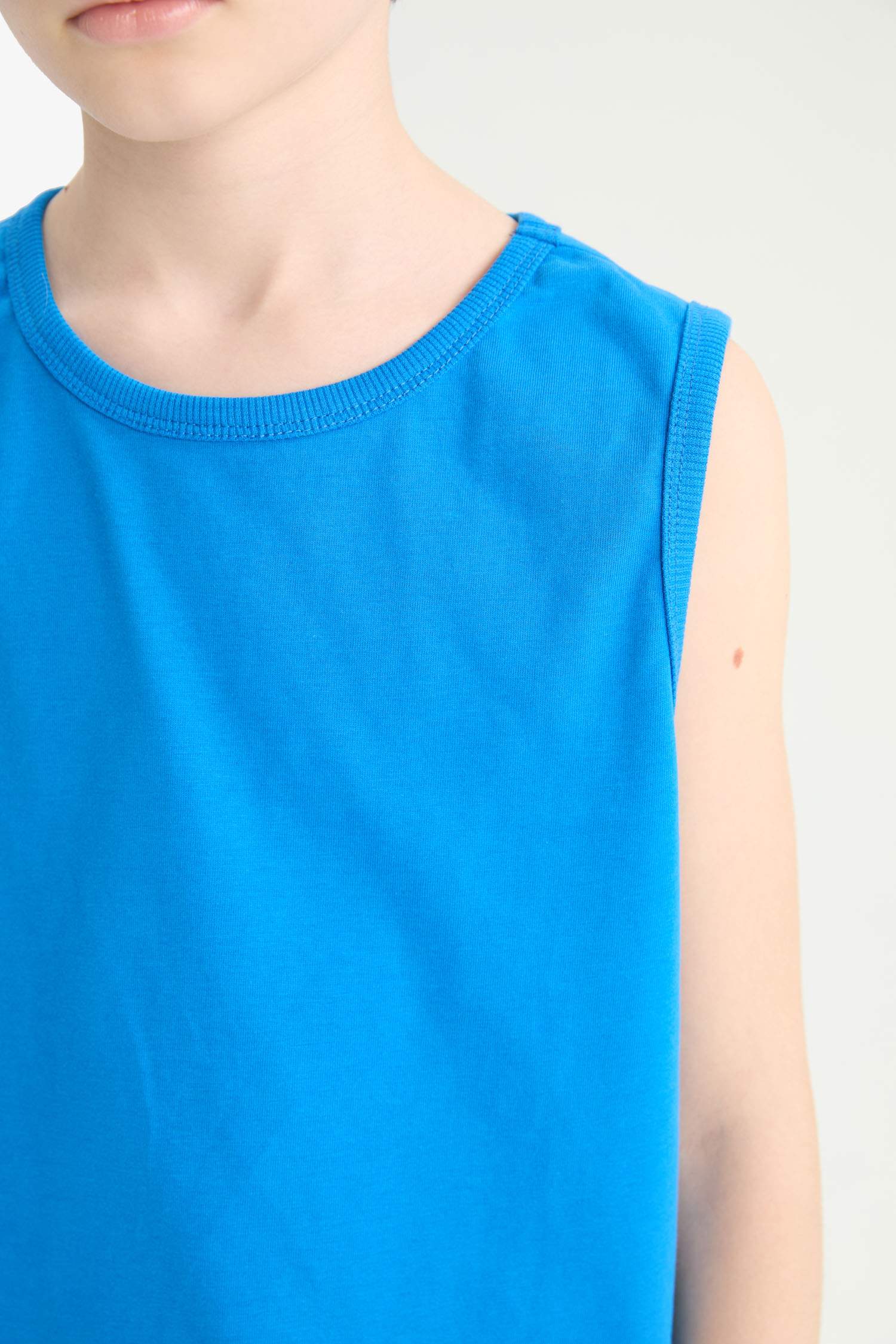 Erkek Çocuk Bisiklet Yaka Atlet