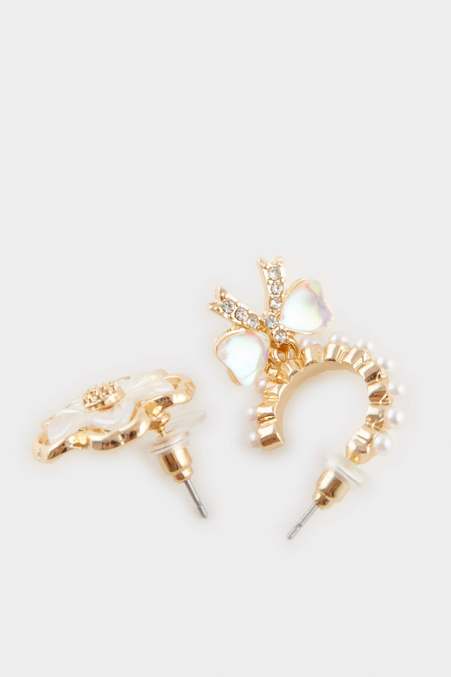 Woman 2 Piece Flower Earrings