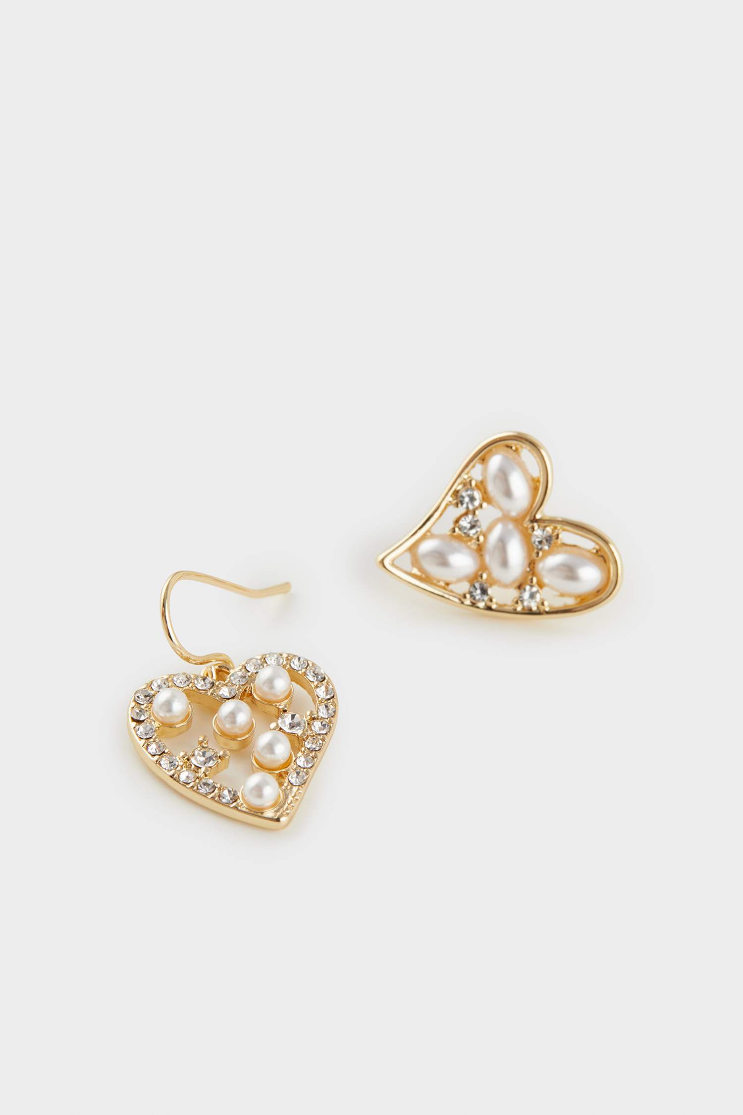 Женские 2 пары Золотых Серег с Деталями Сердца