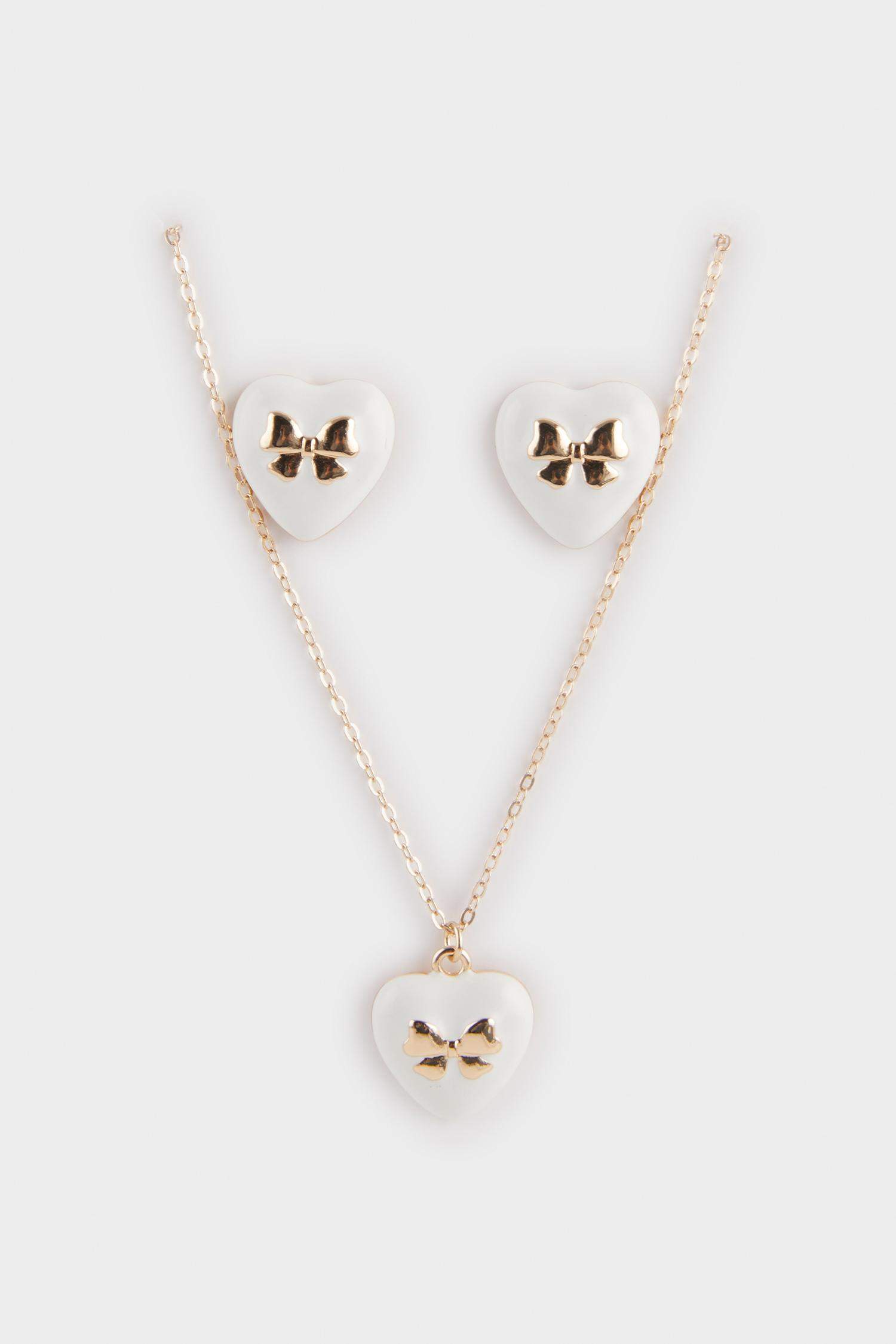 سيت نسائي تراجي وقلادة باحجار ابيض