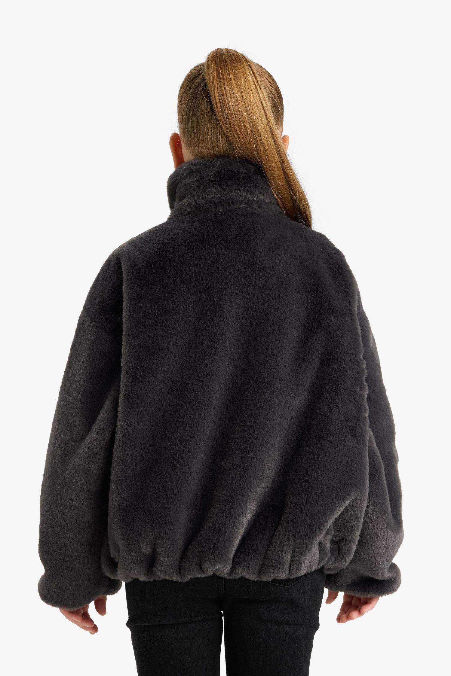 Kız Çocuk Fermuarlı Cepli Pelüş Mont