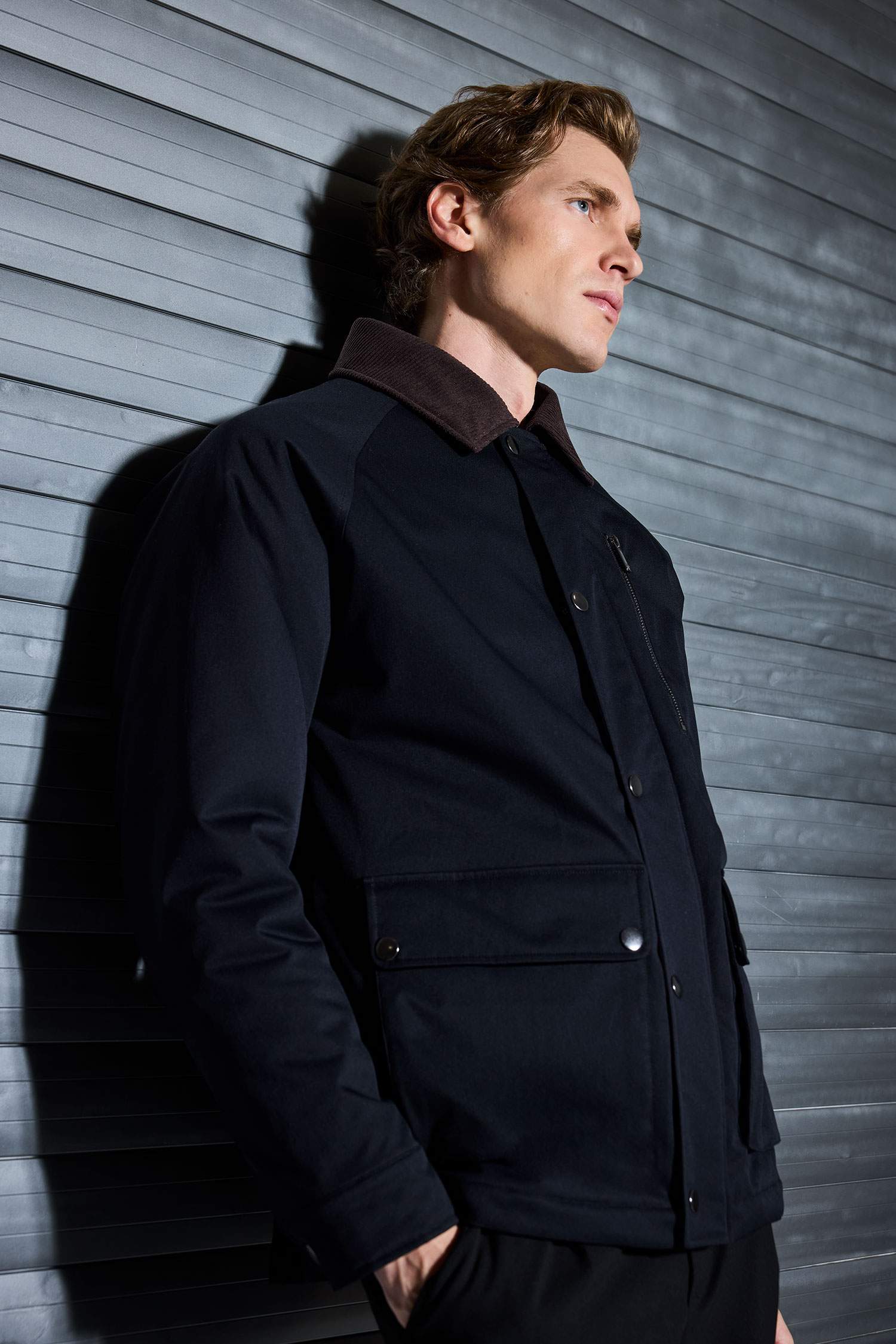 جاكيت دودون مبطن قصة عادية برقبة بولو