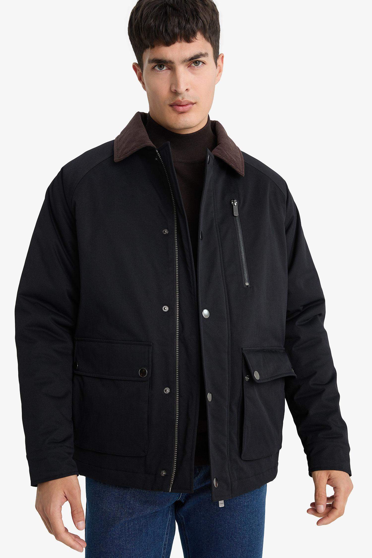 جاكيت دودون مبطن قصة عادية برقبة بولو