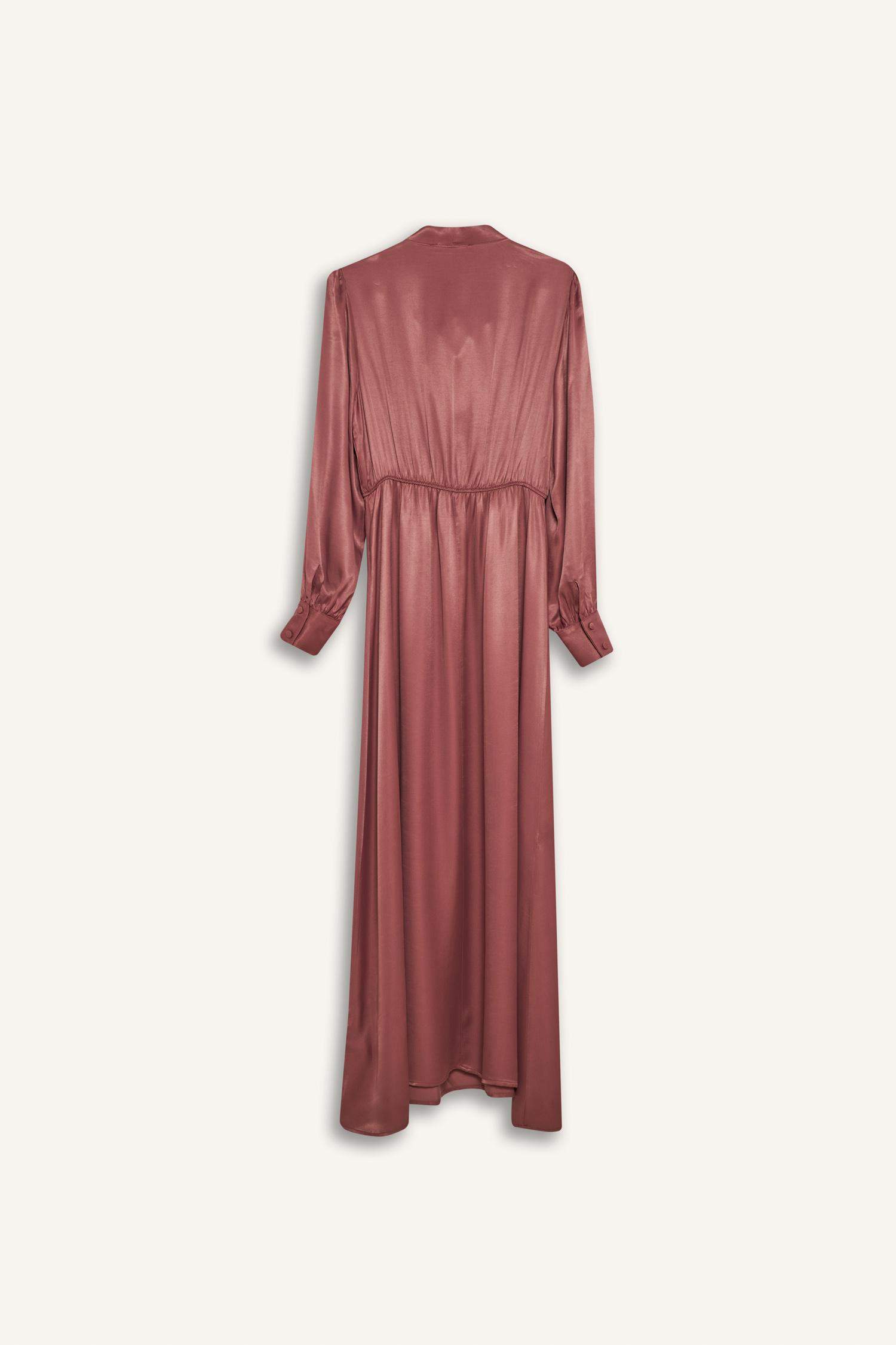 	Regular Fit Fiyonk Yaka Saten Uzun Kollu Midi Elbise