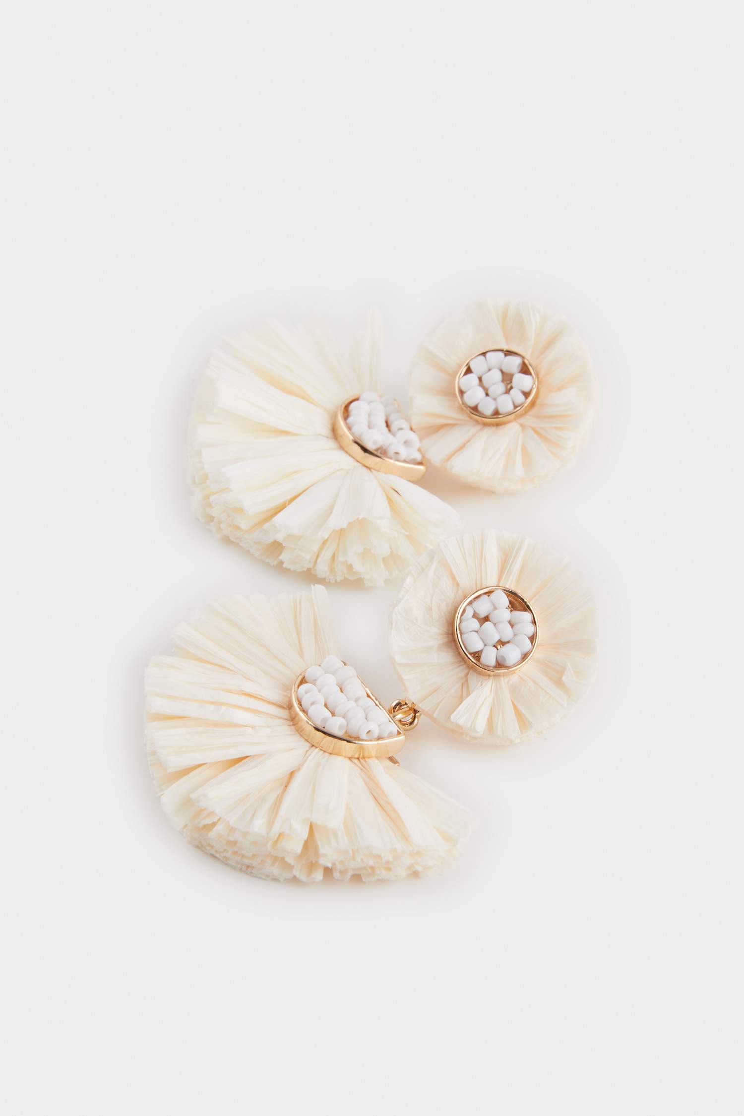 Woman Straw Detailed Earrings