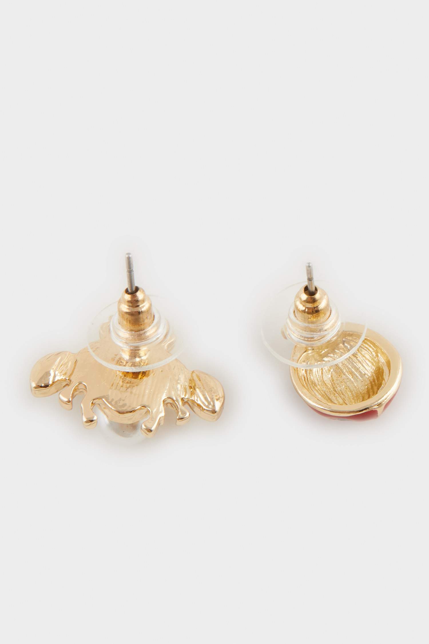 Әйелдерге 2 сырға