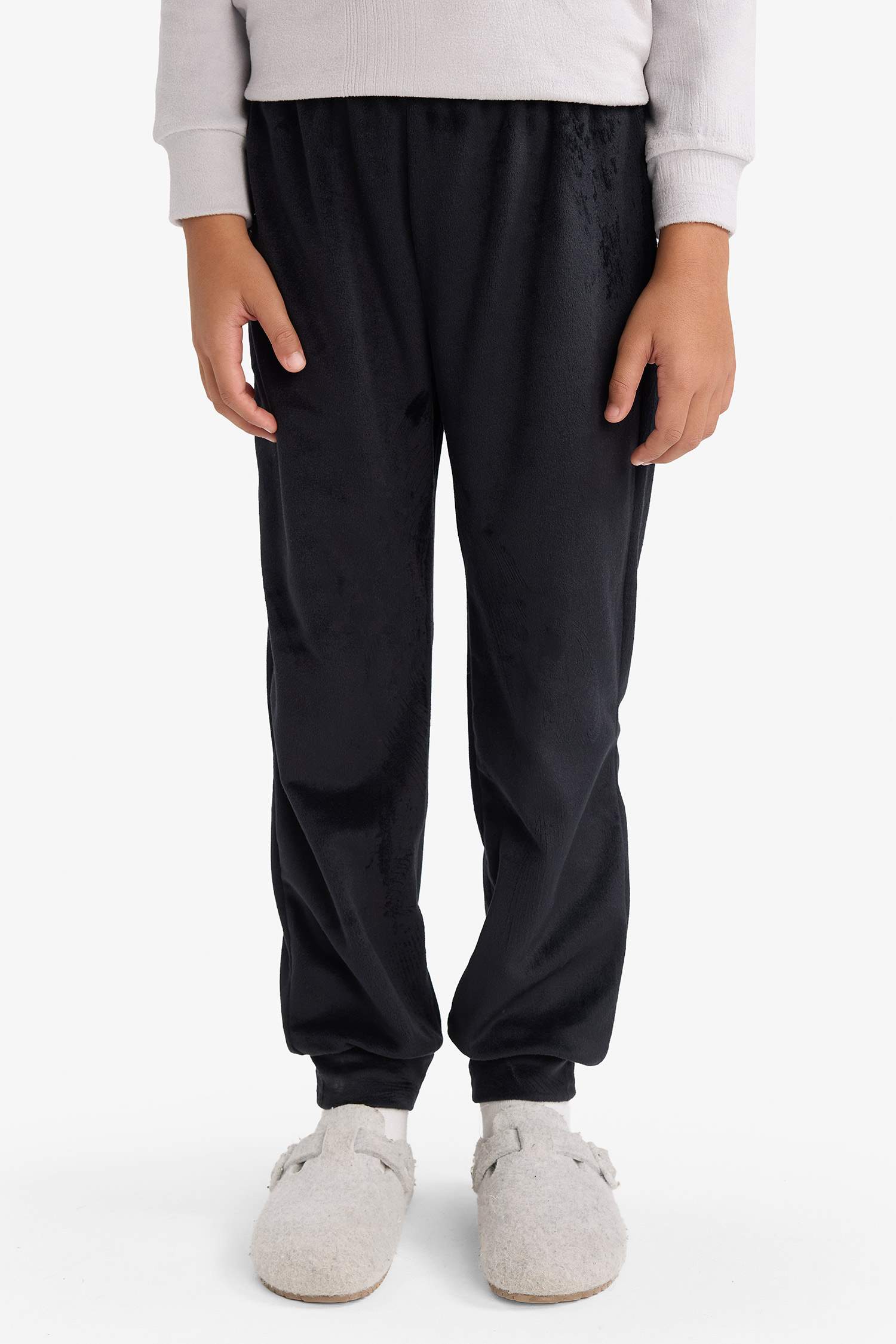 Erkek Çocuk Pijama Takımı Kadife Baskılı Uzun Kollu Üst Uzun Alt 