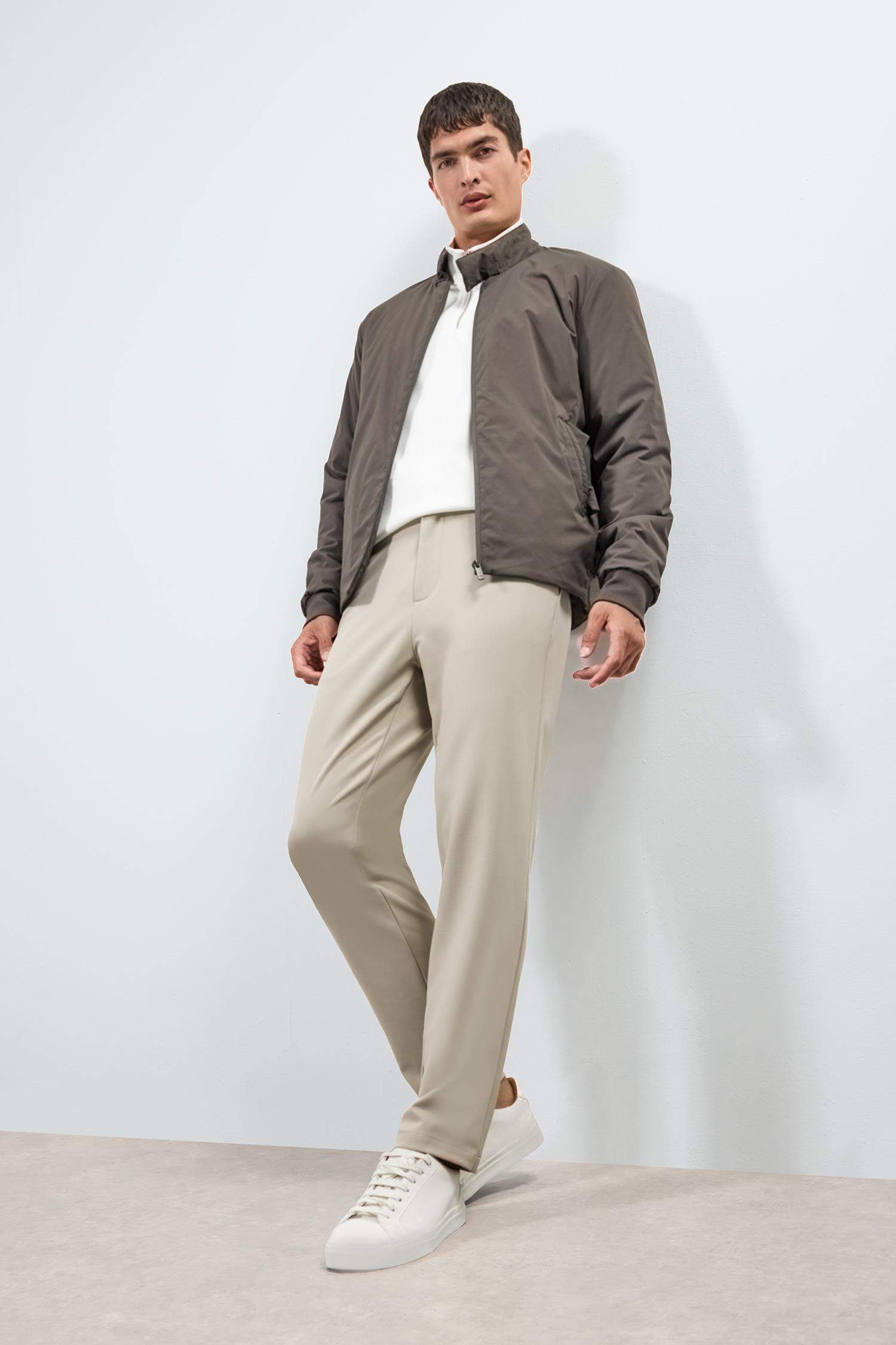 جاكيت خفيف سليم فيت بياخة عالية مقاوم للماء