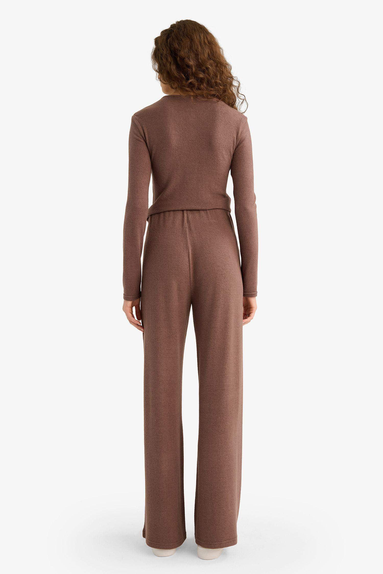 Pantalon à jambes larges