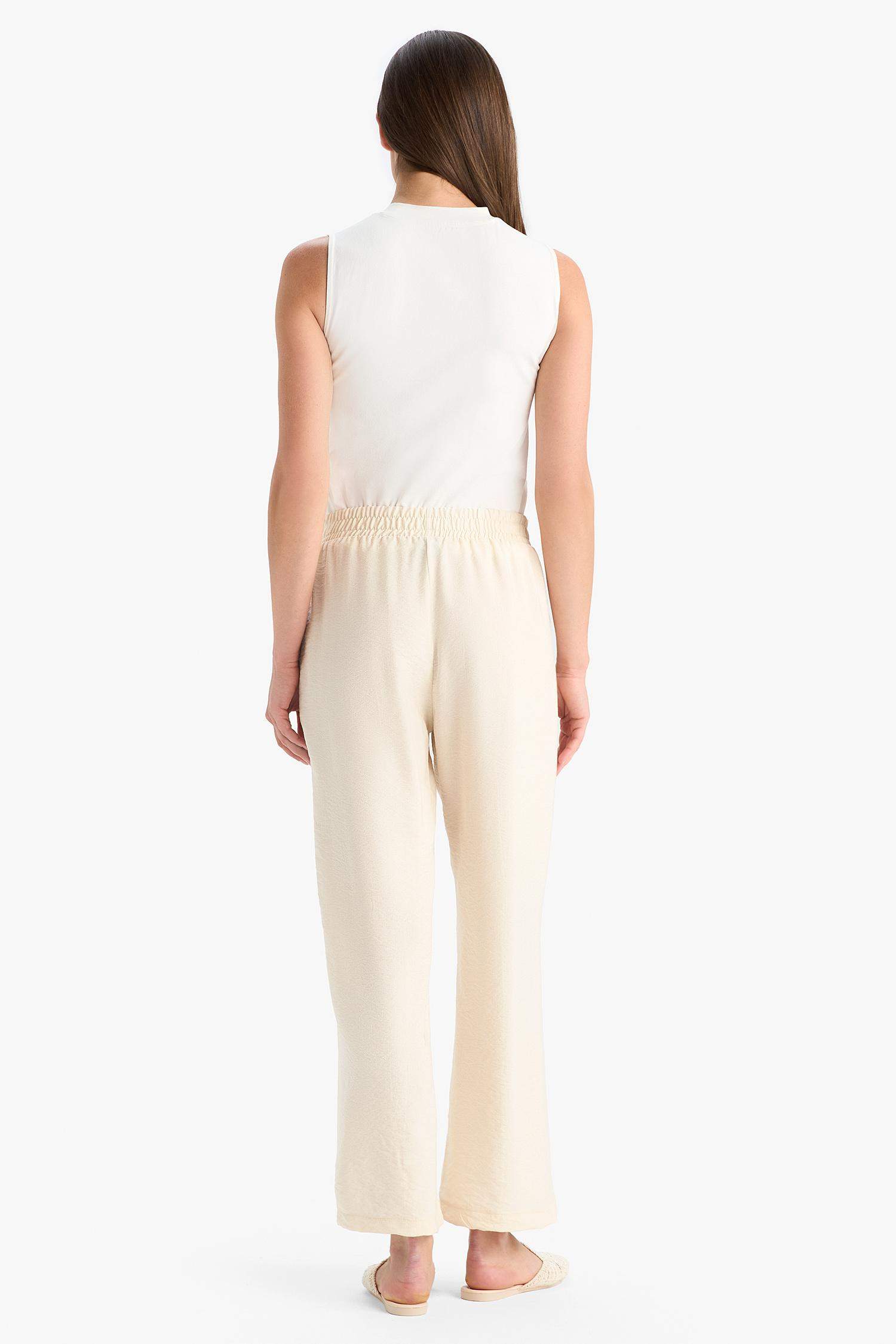 سروال عادي قصة عادية بجيوب