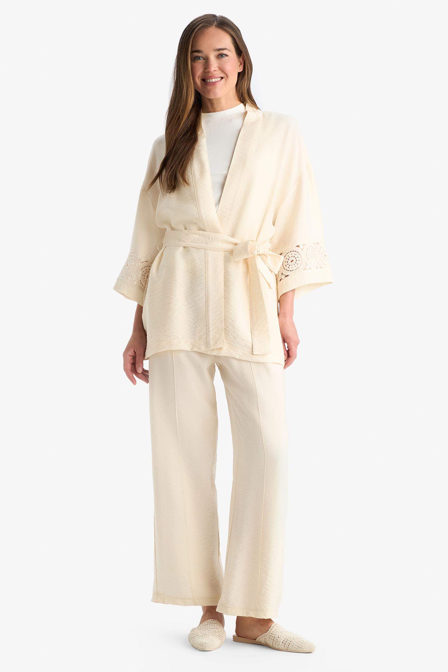 Regular Fit Uzun Kollu Kuşaklı Kimono