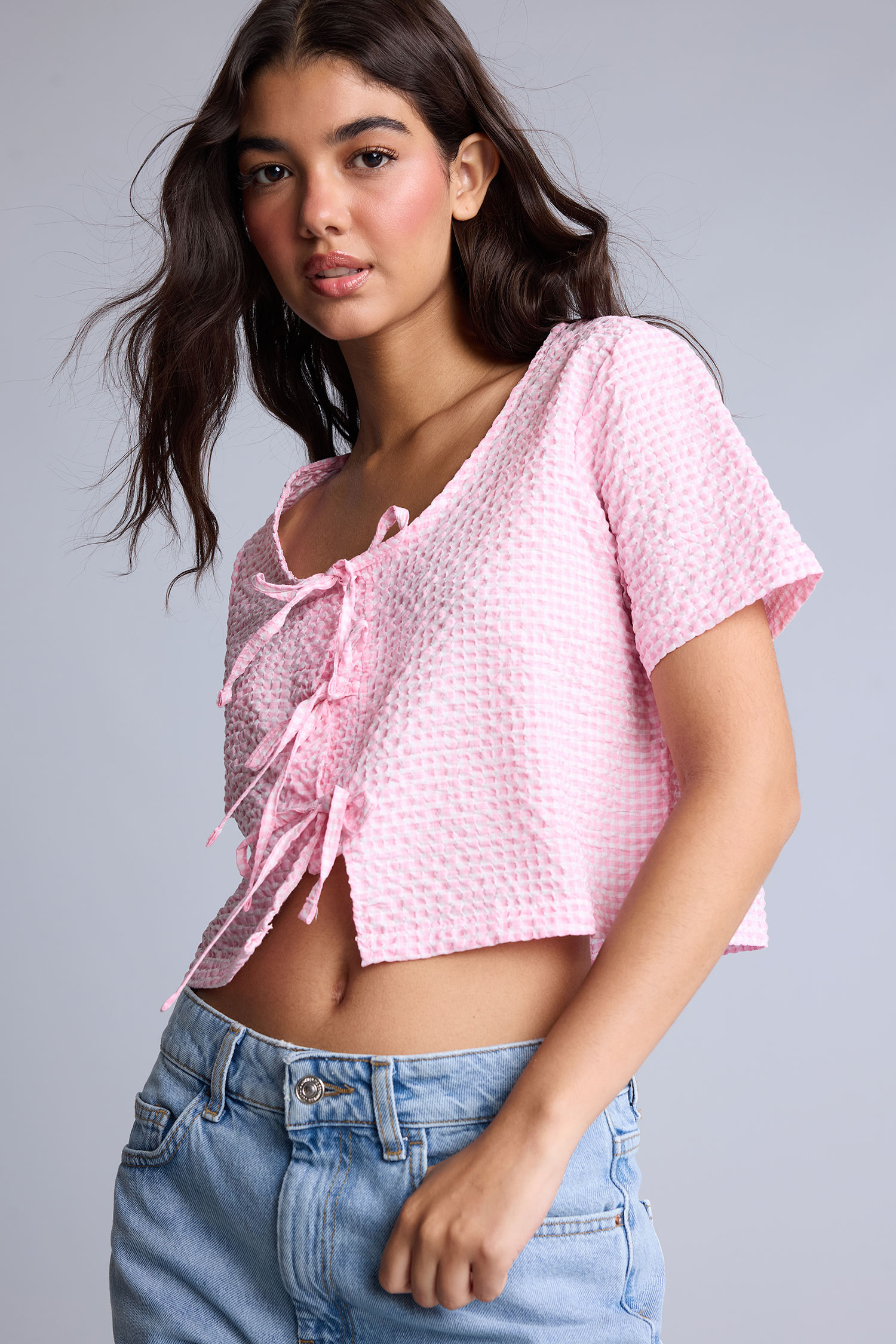 DeFacto Regular Fit Kısa Kollu Kırışık Dokulu Bluz görsel 5