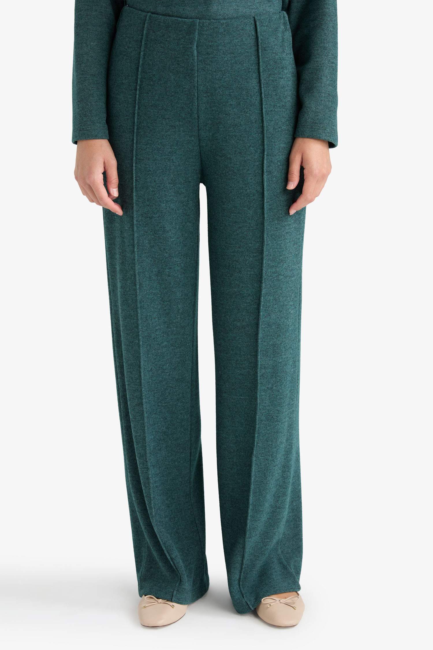 Straight Fit Beli Lastikli Geniş Paça Pantolon