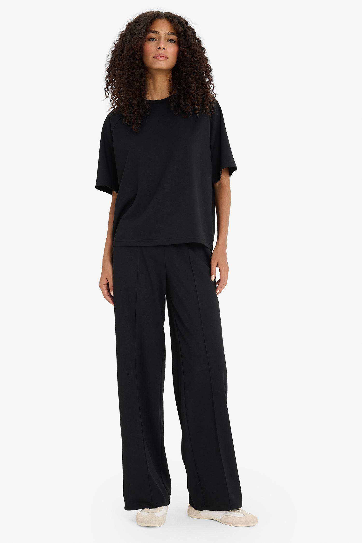 Relax Fit Crew Neck Modal T-Shirt