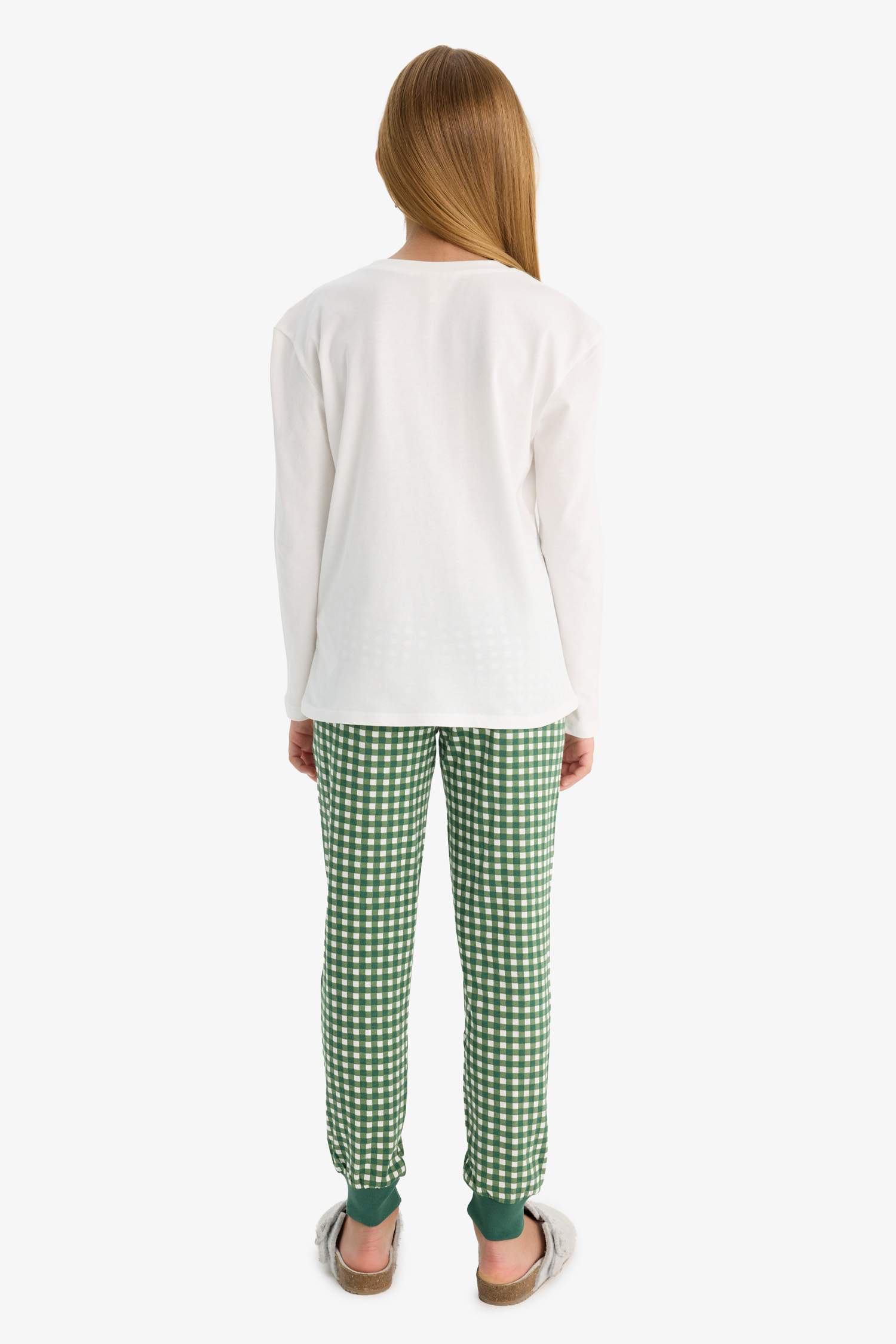 طقم بيجاما بناتي كاروهات قصة عادية - قطعتين