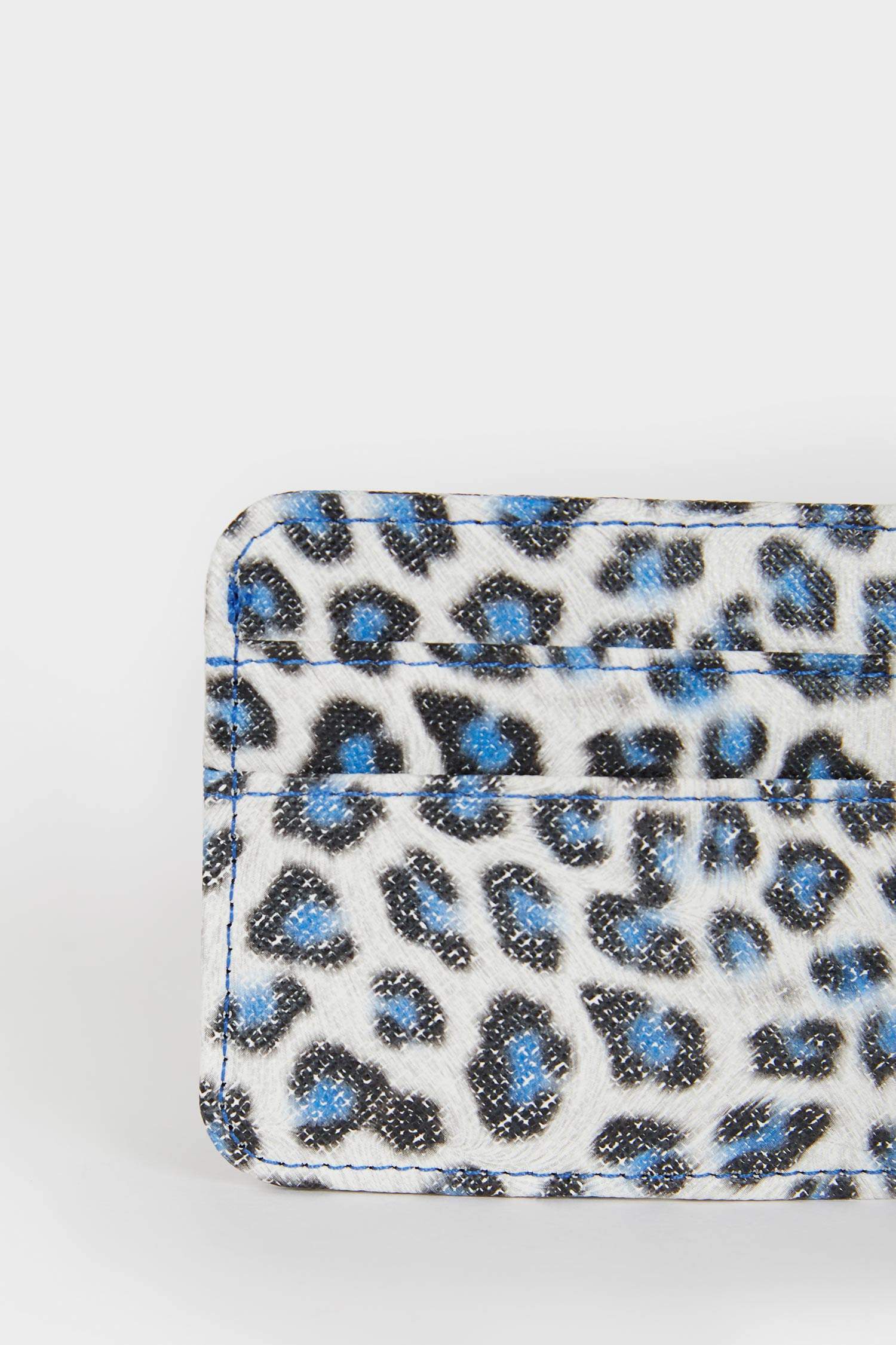 Woman Patterned Faux Leather Card Holder