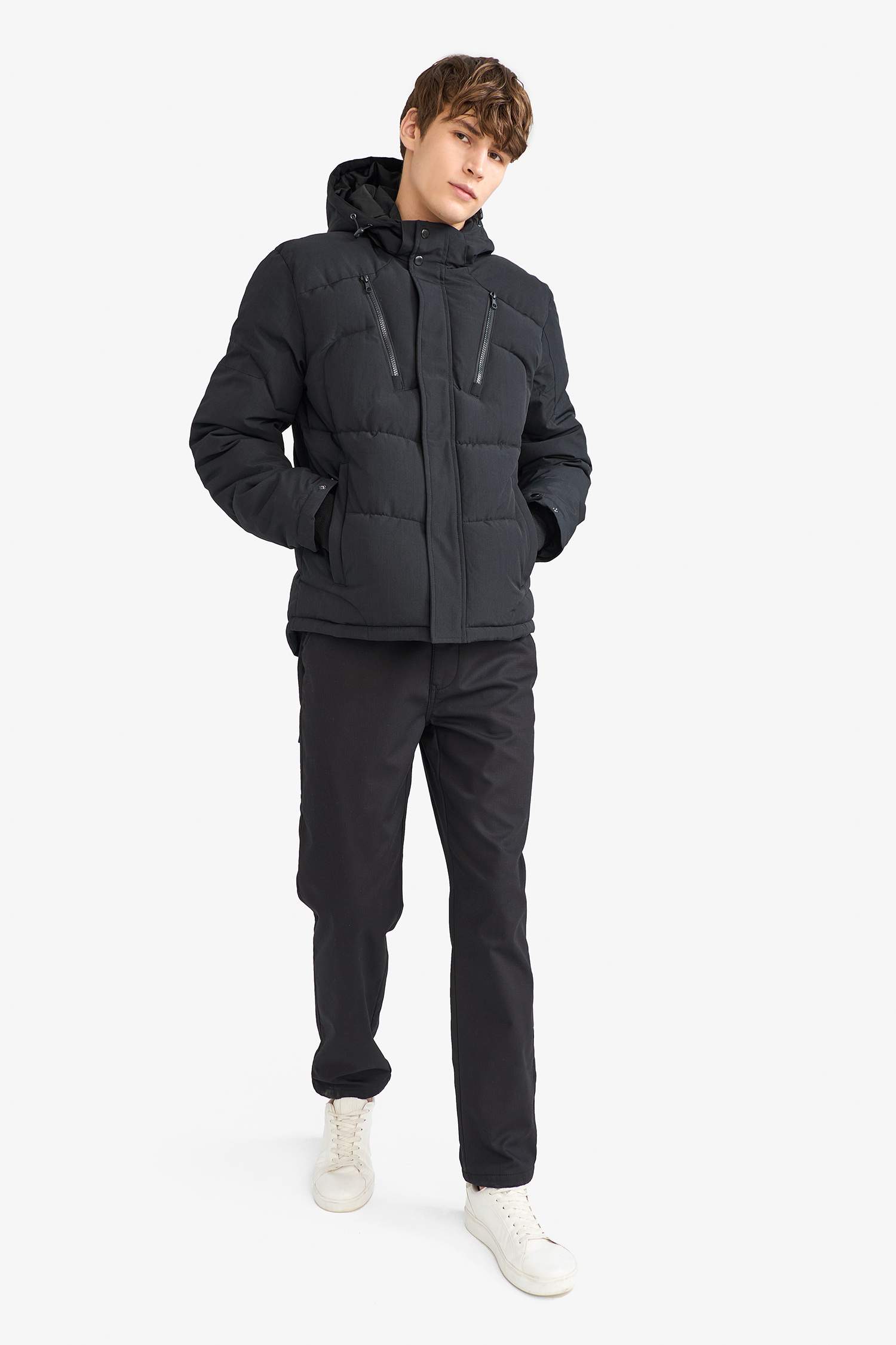 جاكيت بامب سليم فيت بكابيشون