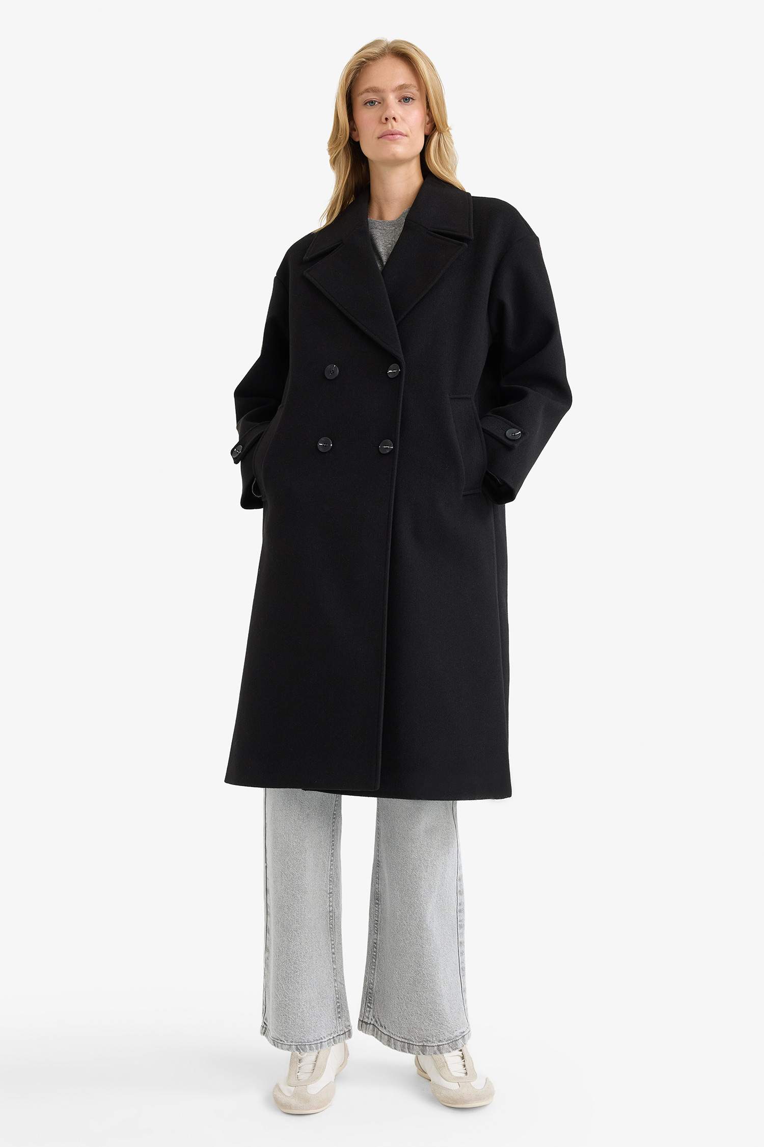 Regular Fit Düğmeli Uzun Kaşe Kaban