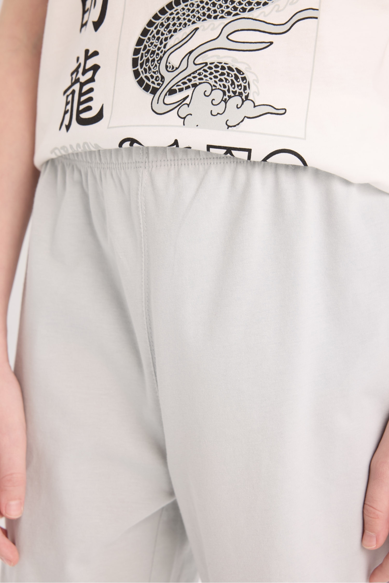 Ensemble de t-shirt imprimé et short à taille élastique pour garçon