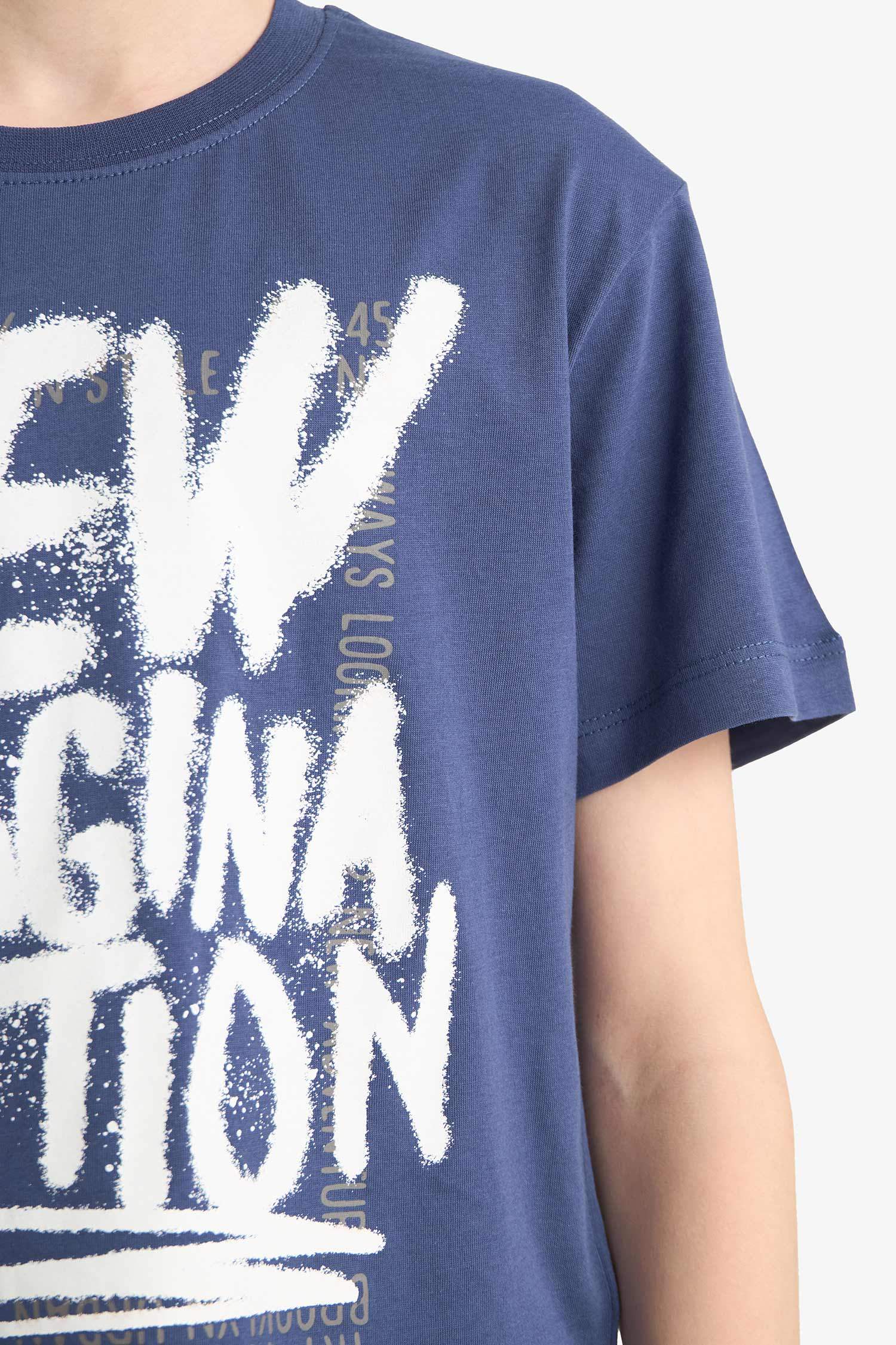 Набор из 2 предметов для мальчиков: футболка с коротким рукавом и принтом, шорты с эластичным поясом