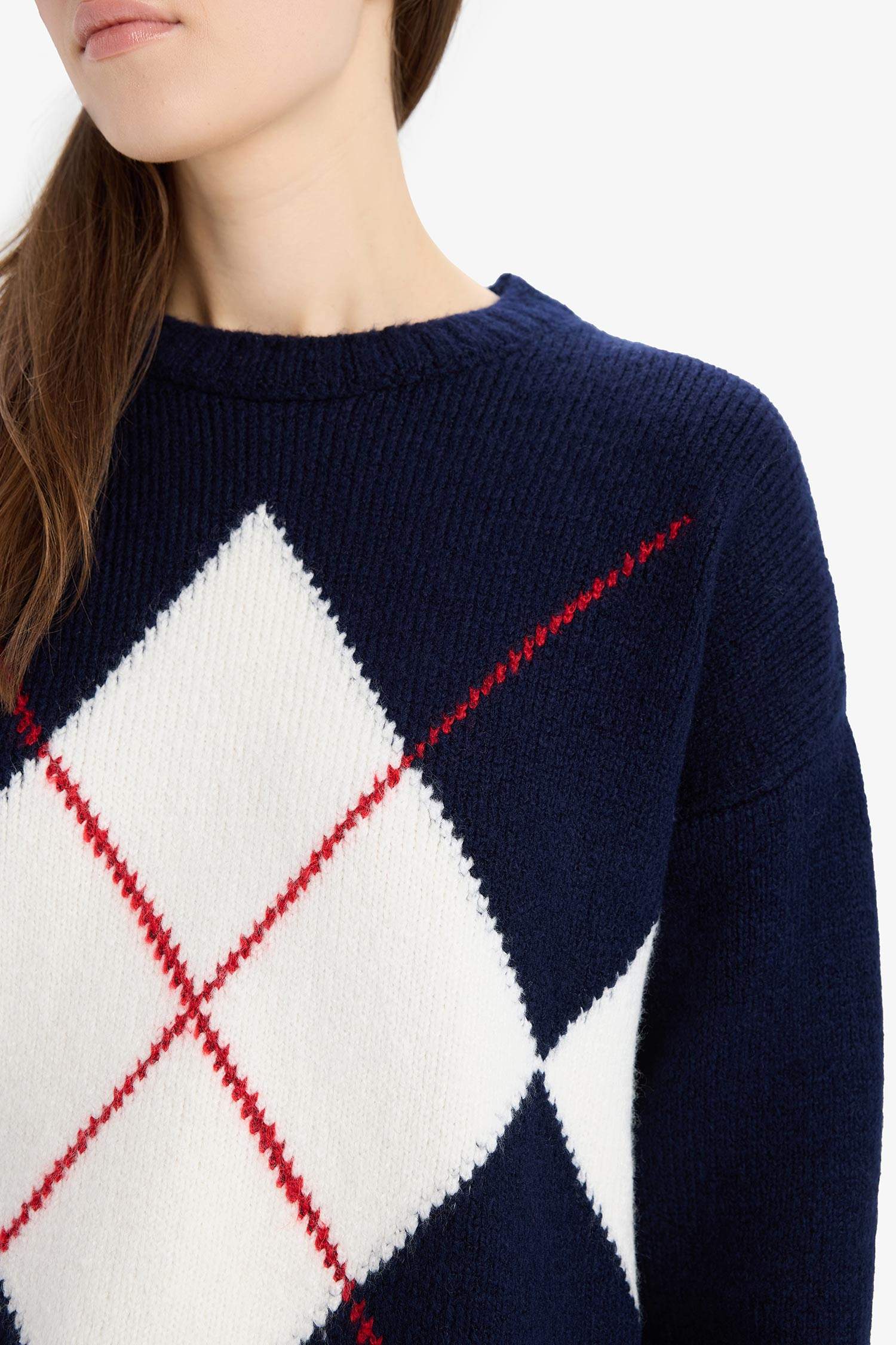 بلوز تريكو اوفر سايز بياخة مستديرة