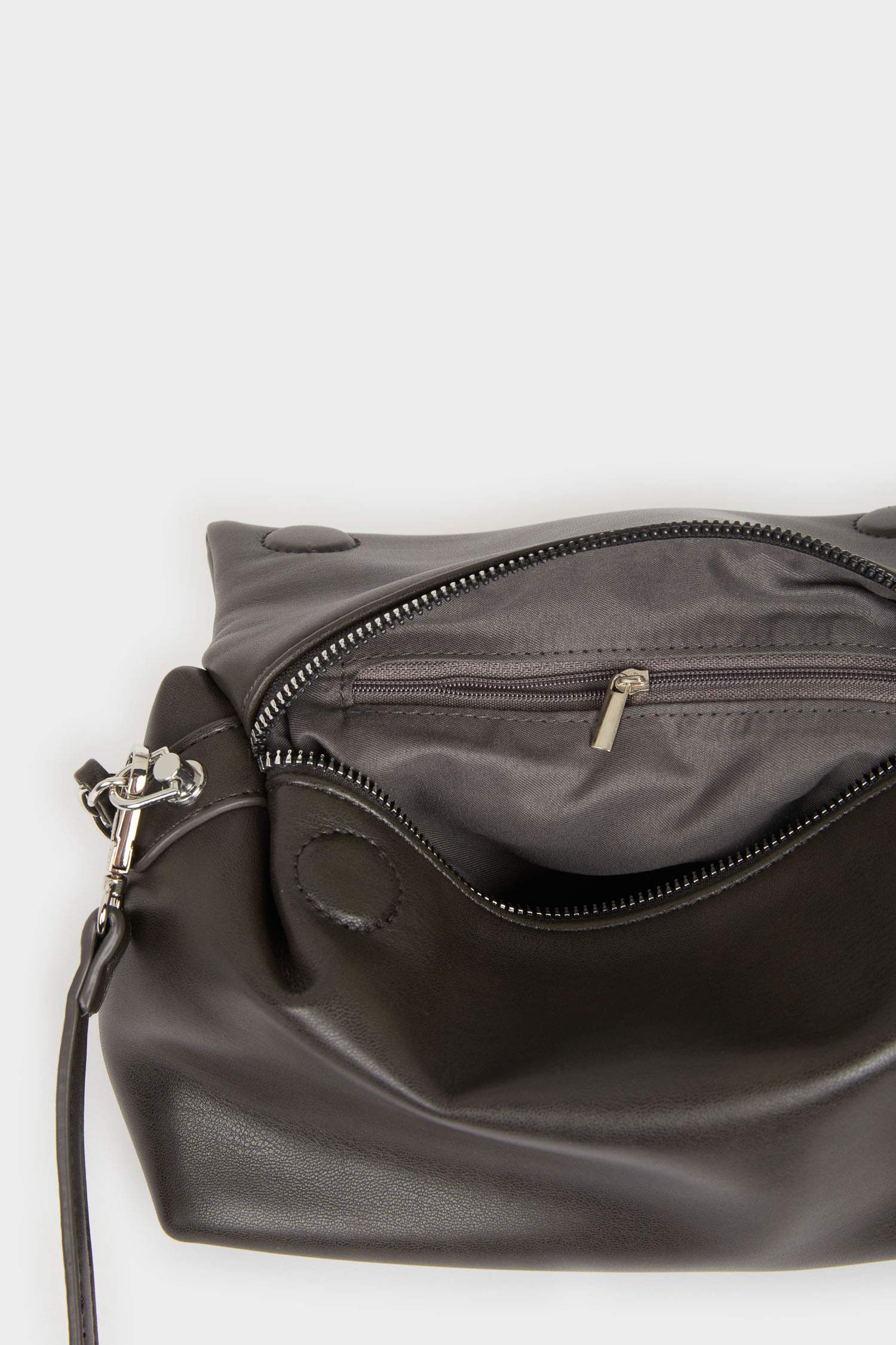 Woman Faux Leather Crossbody Bag