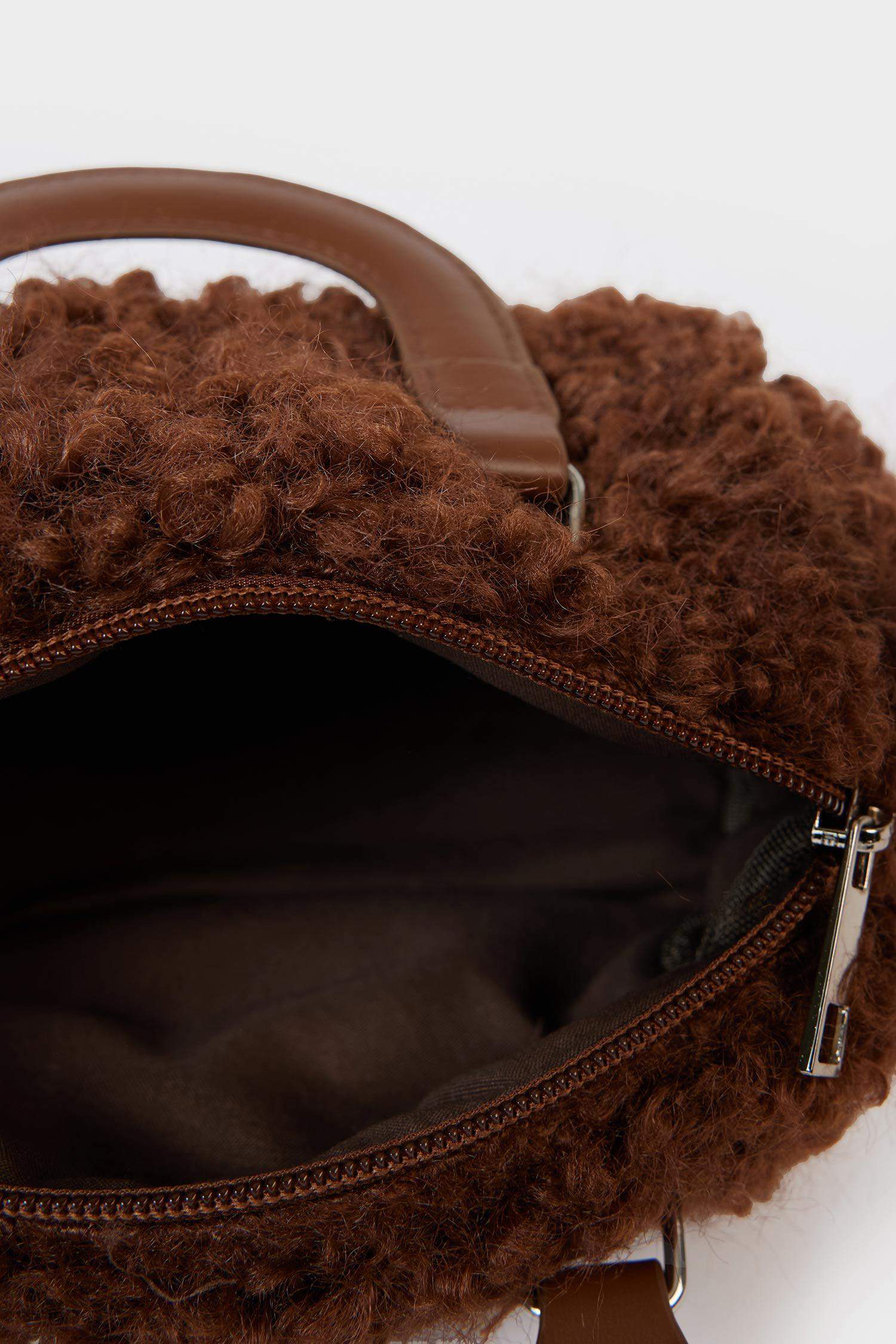 Kadın Pelüş Çapraz Çanta